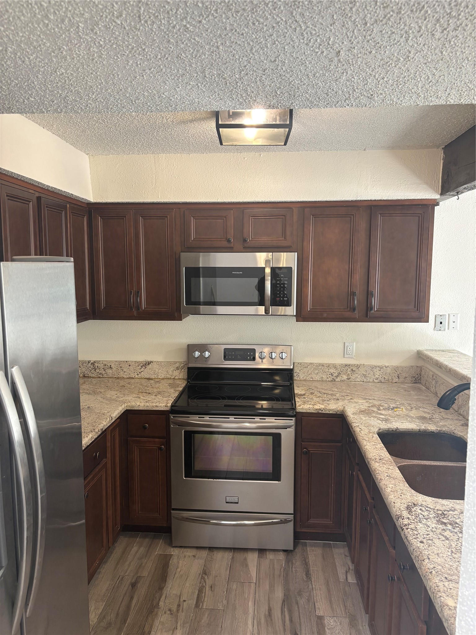 13036 Greenway Chase Court, Houston, TX 77072 13036 Greenway Chase Court, Houston, TX 77072