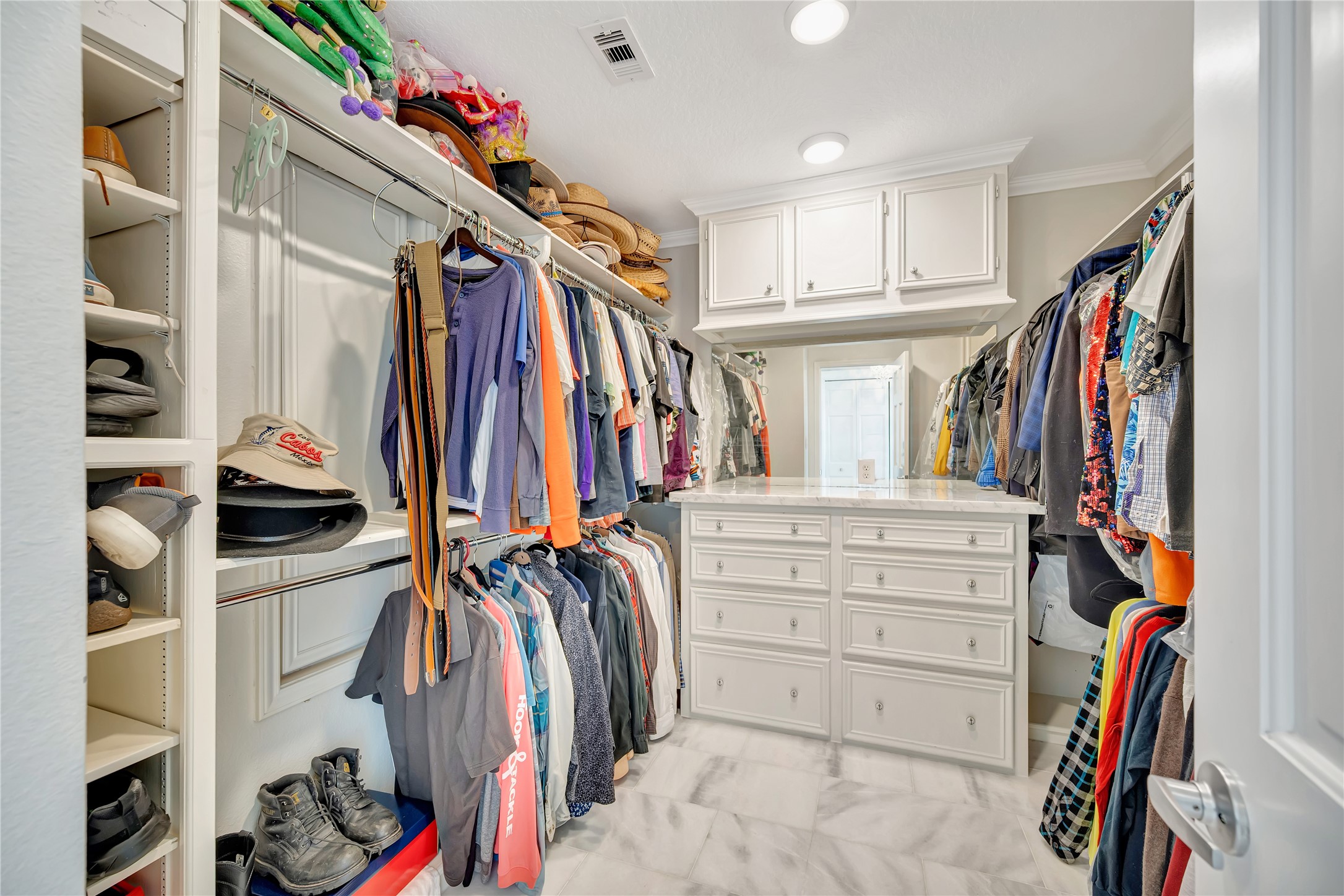 2nd Primary closet