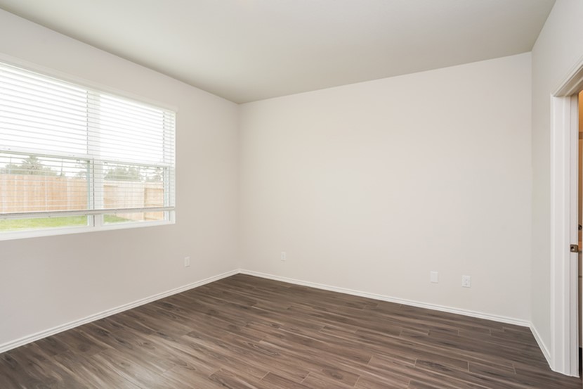 Photos may be representative of the floor plan and not the exact home. Finishes, layout, and features of the actual property for lease may vary.