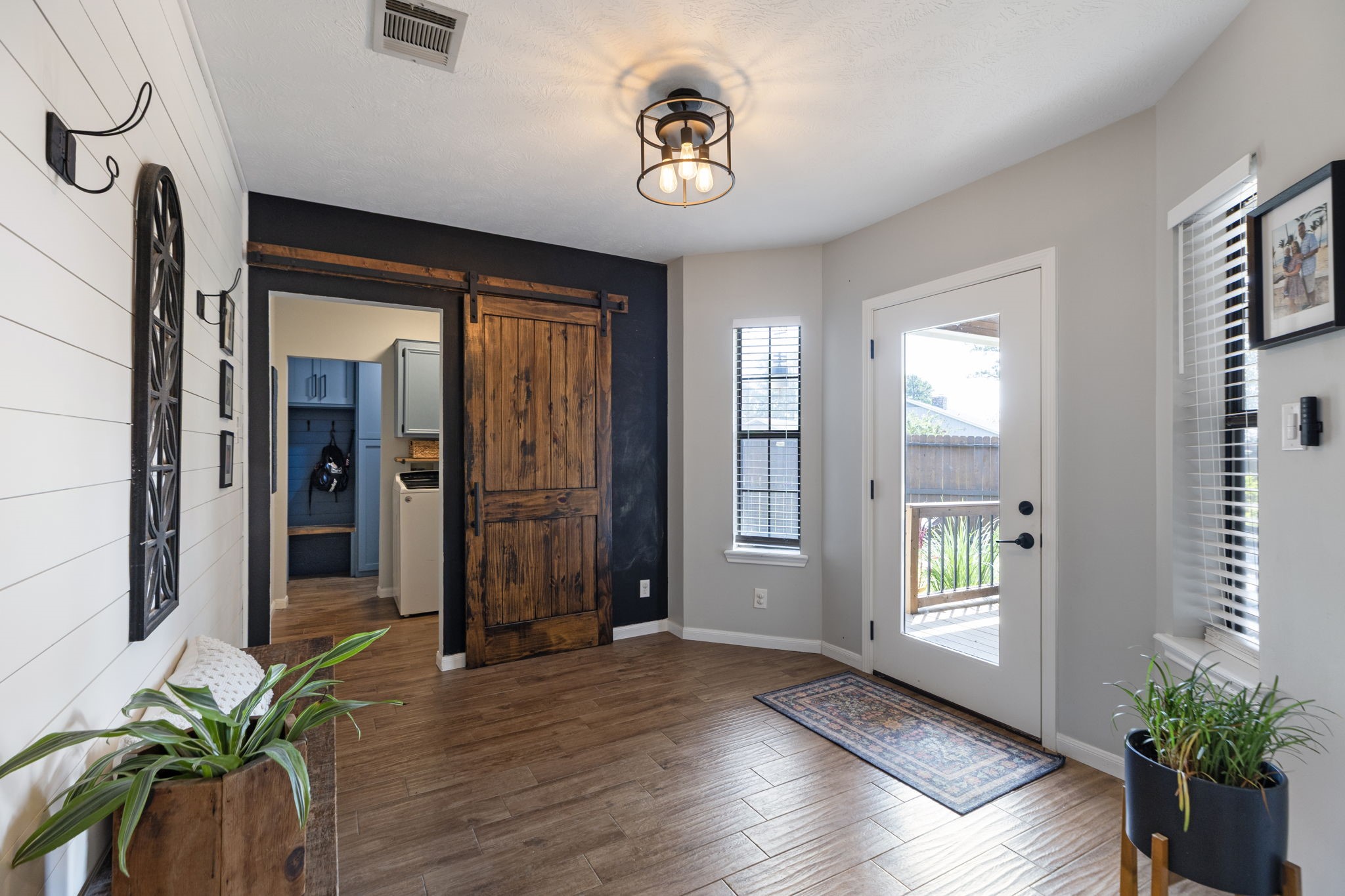 1207 Gail Drive, Pinehurst, TX 77362