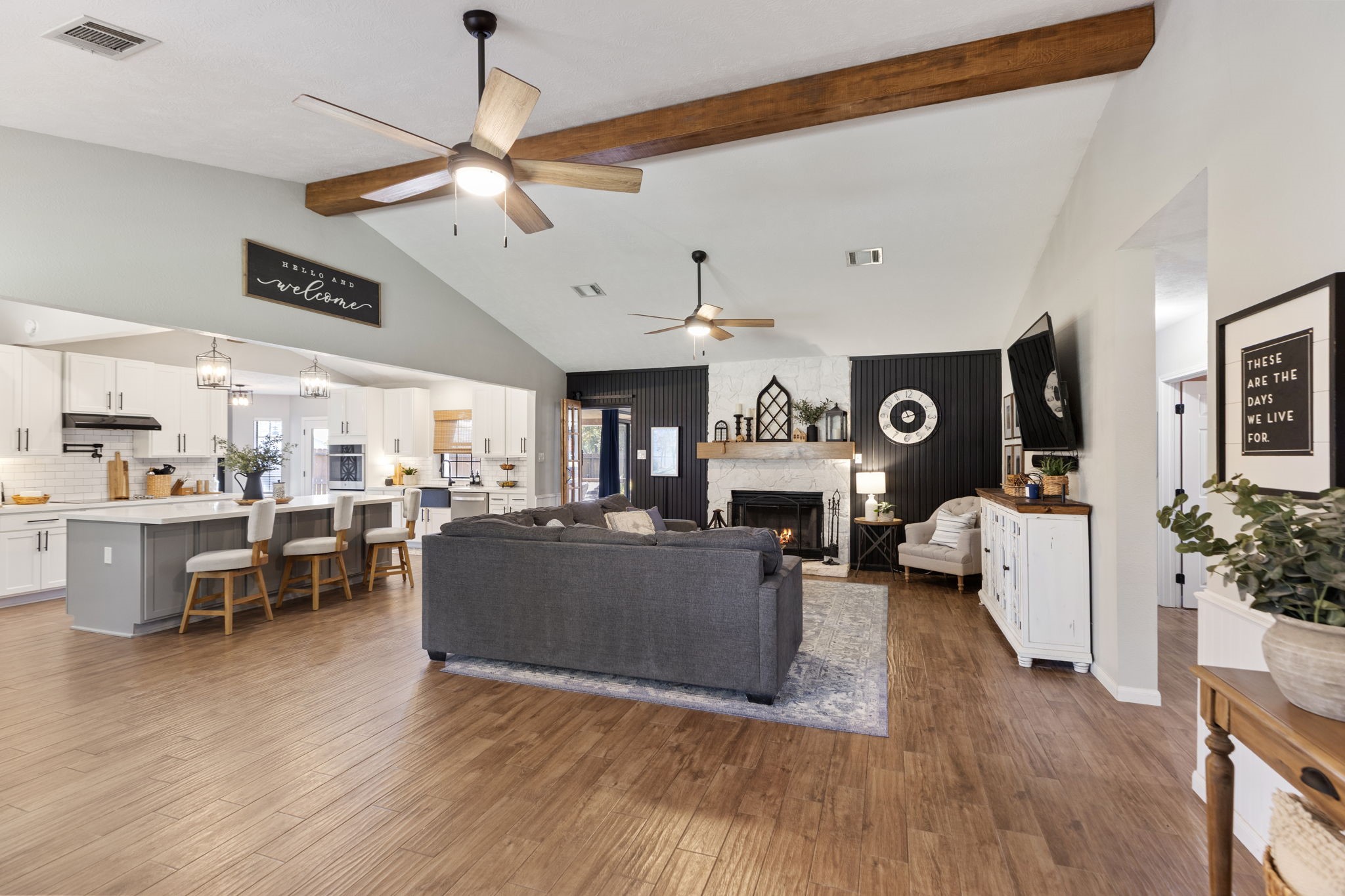 1207 Gail Drive, Pinehurst, TX 77362
