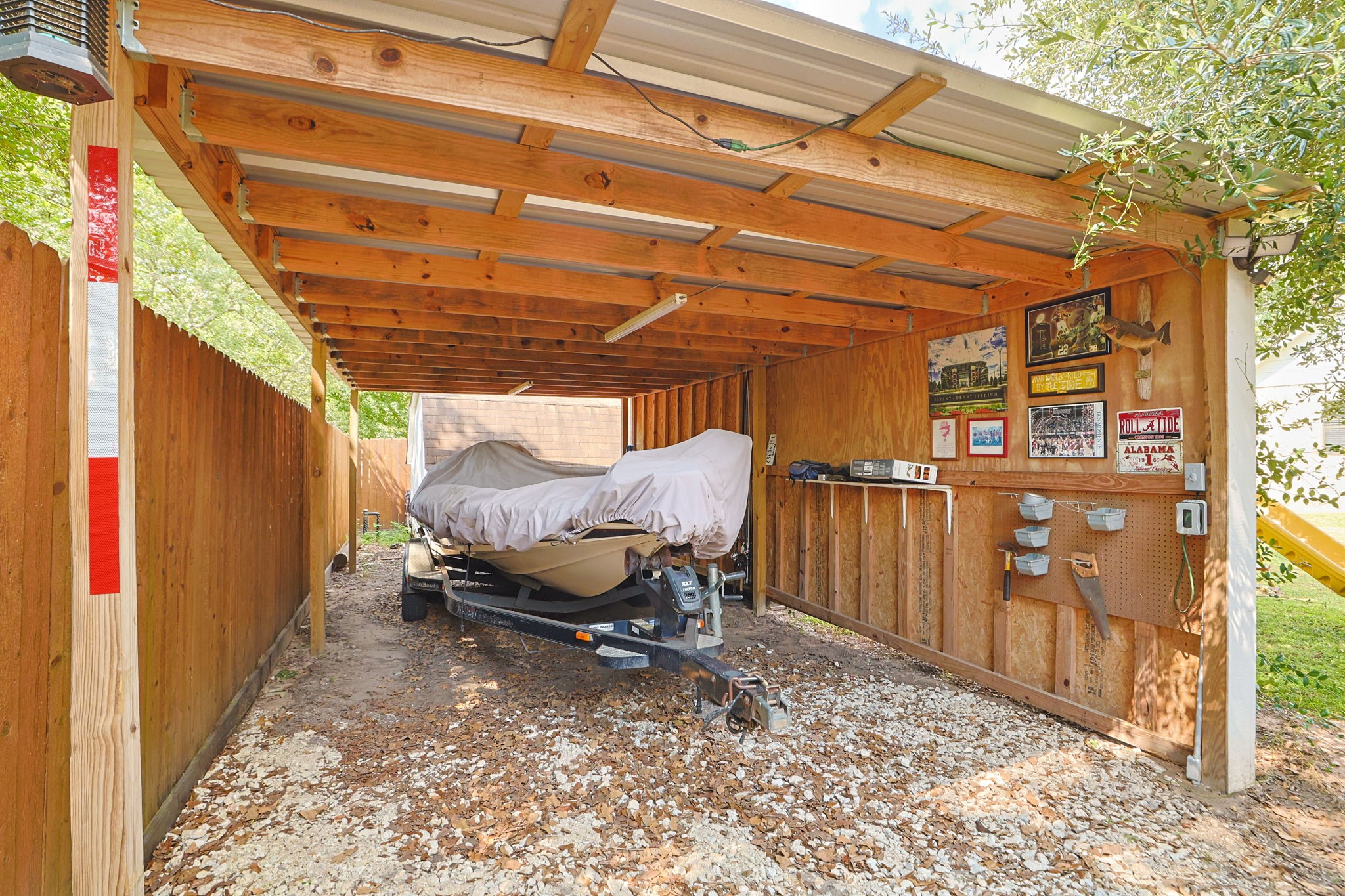 1207 Gail Drive, Pinehurst, TX 77362