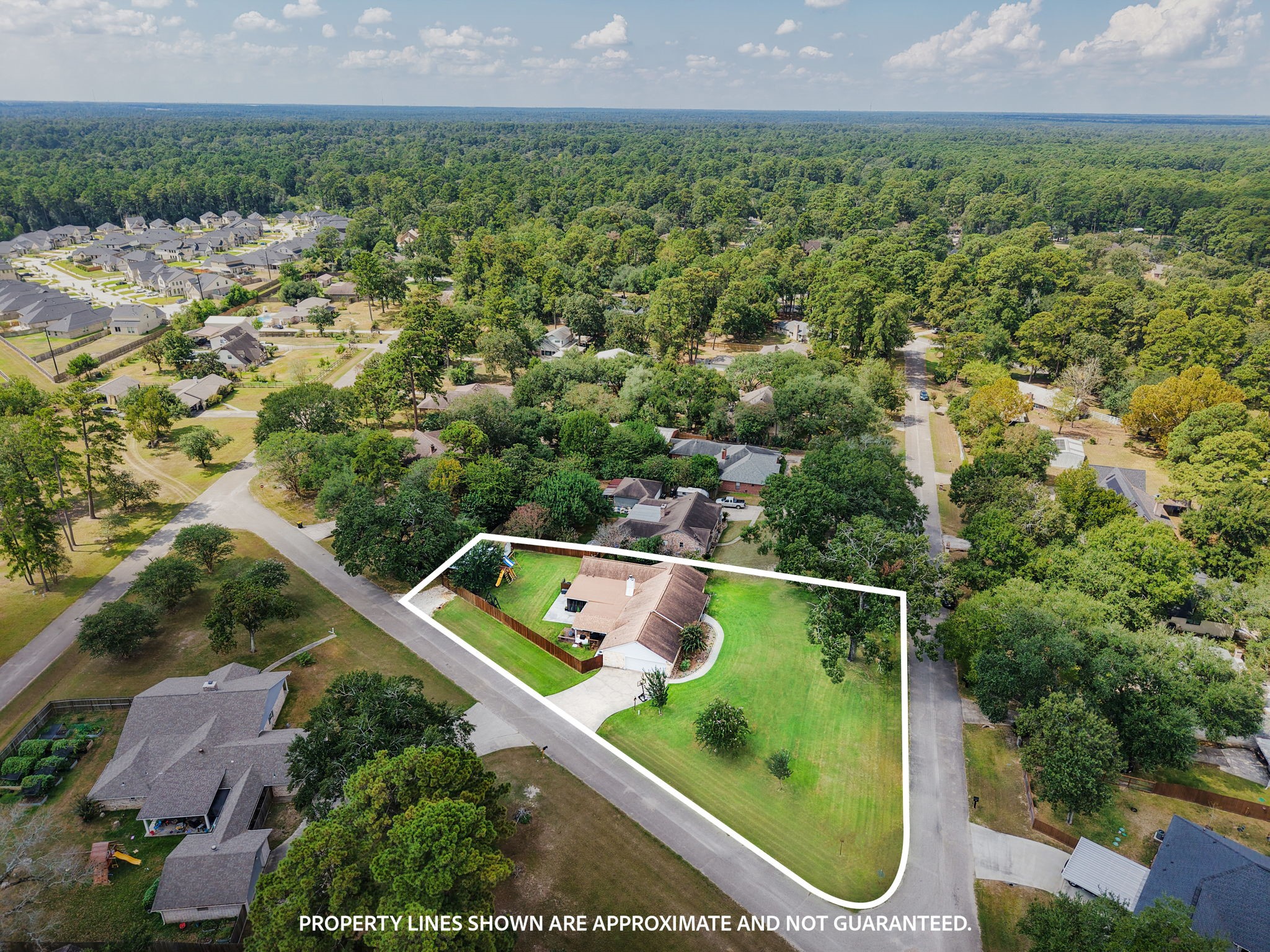 1207 Gail Drive, Pinehurst, TX 77362