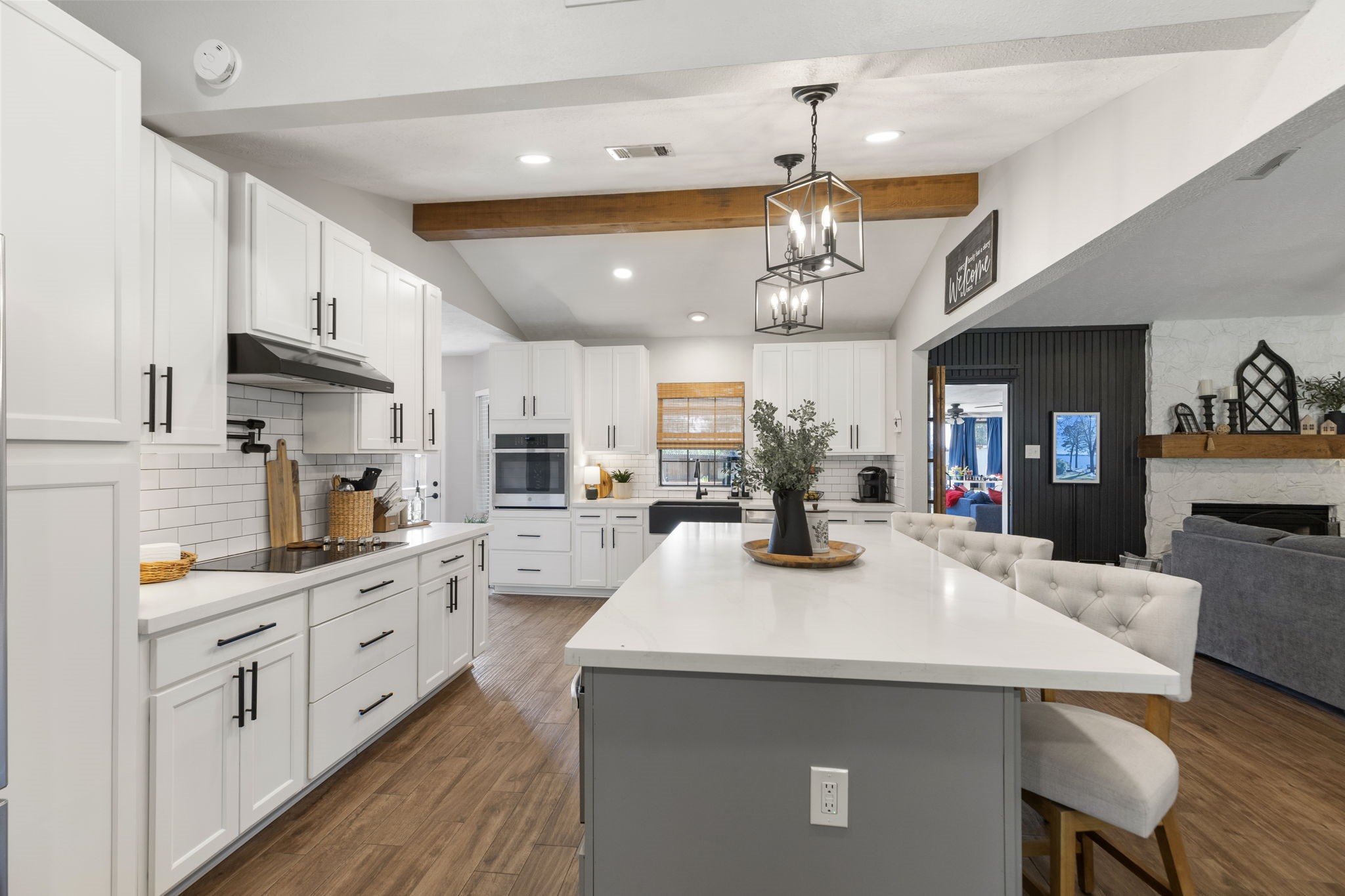 1207 Gail Drive, Pinehurst, TX 77362