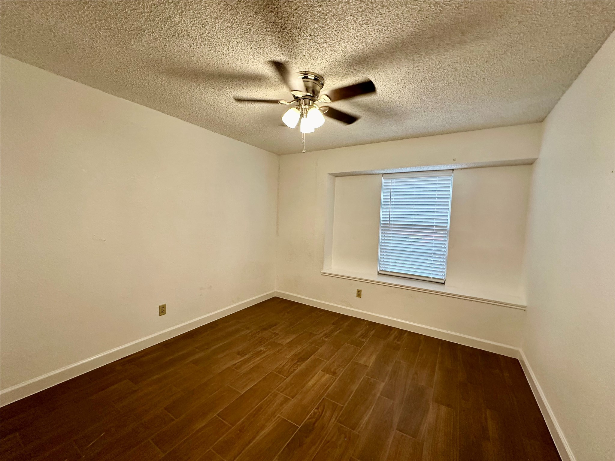 16218 Cavendish Drive, Houston, TX 77059