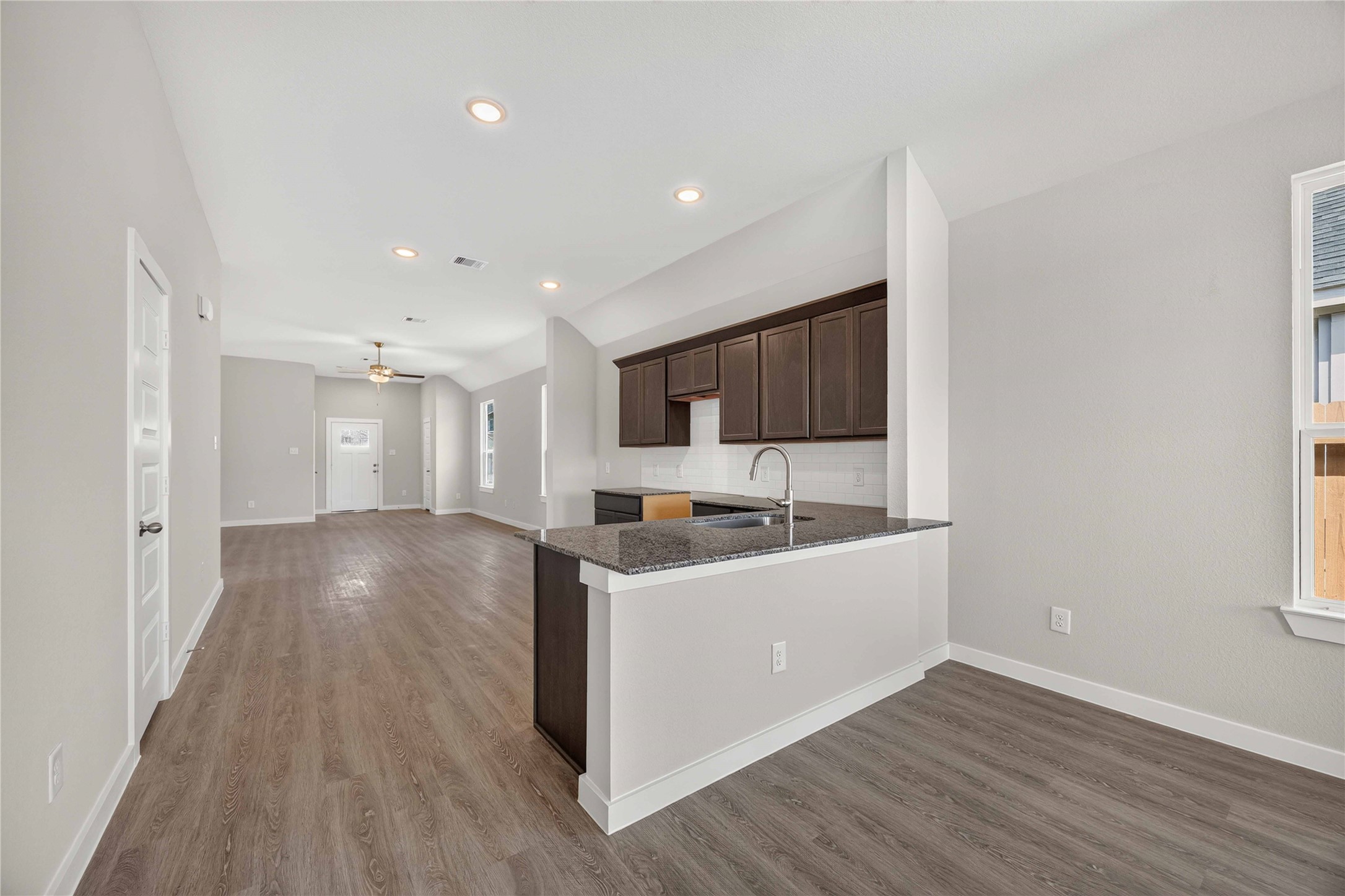 11931 Avian Avenue, Conroe, TX 77303