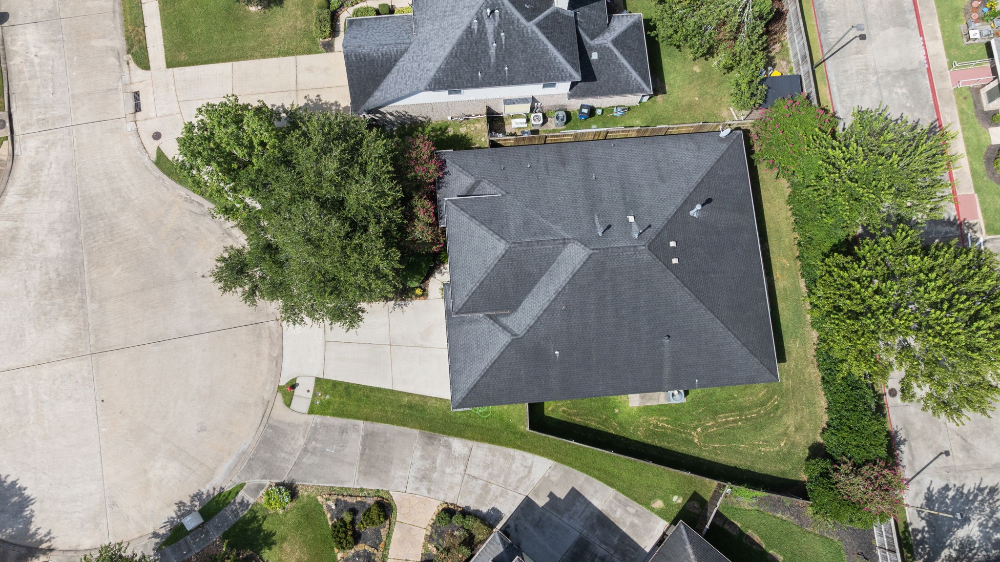 1474 Garden Lakes Drive, Friendswood, TX 77546