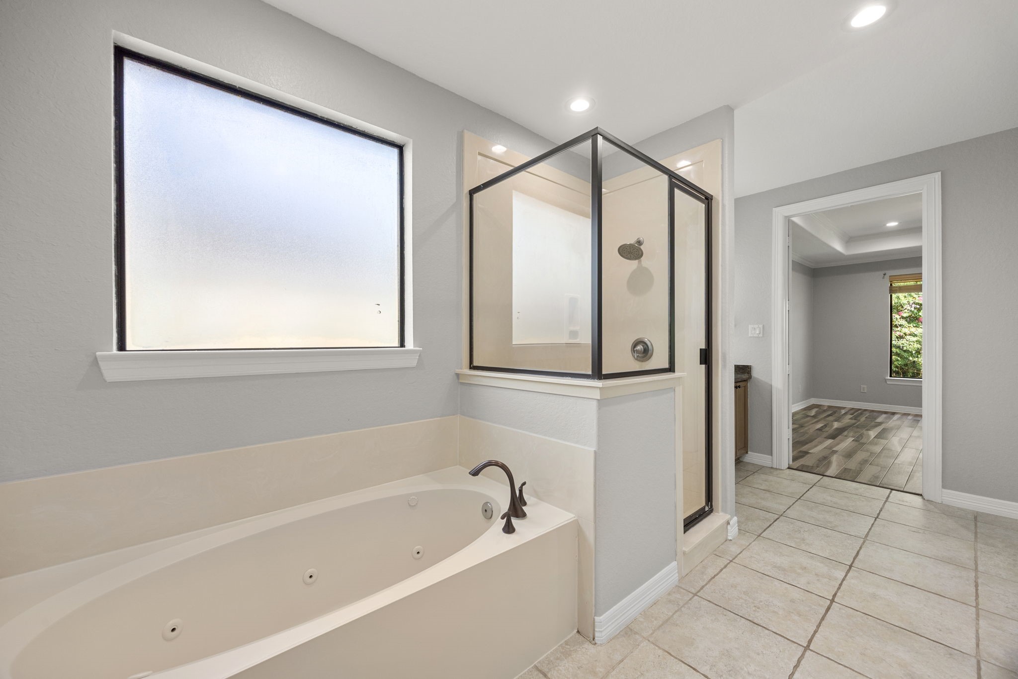 1474 Garden Lakes Drive, Friendswood, TX 77546