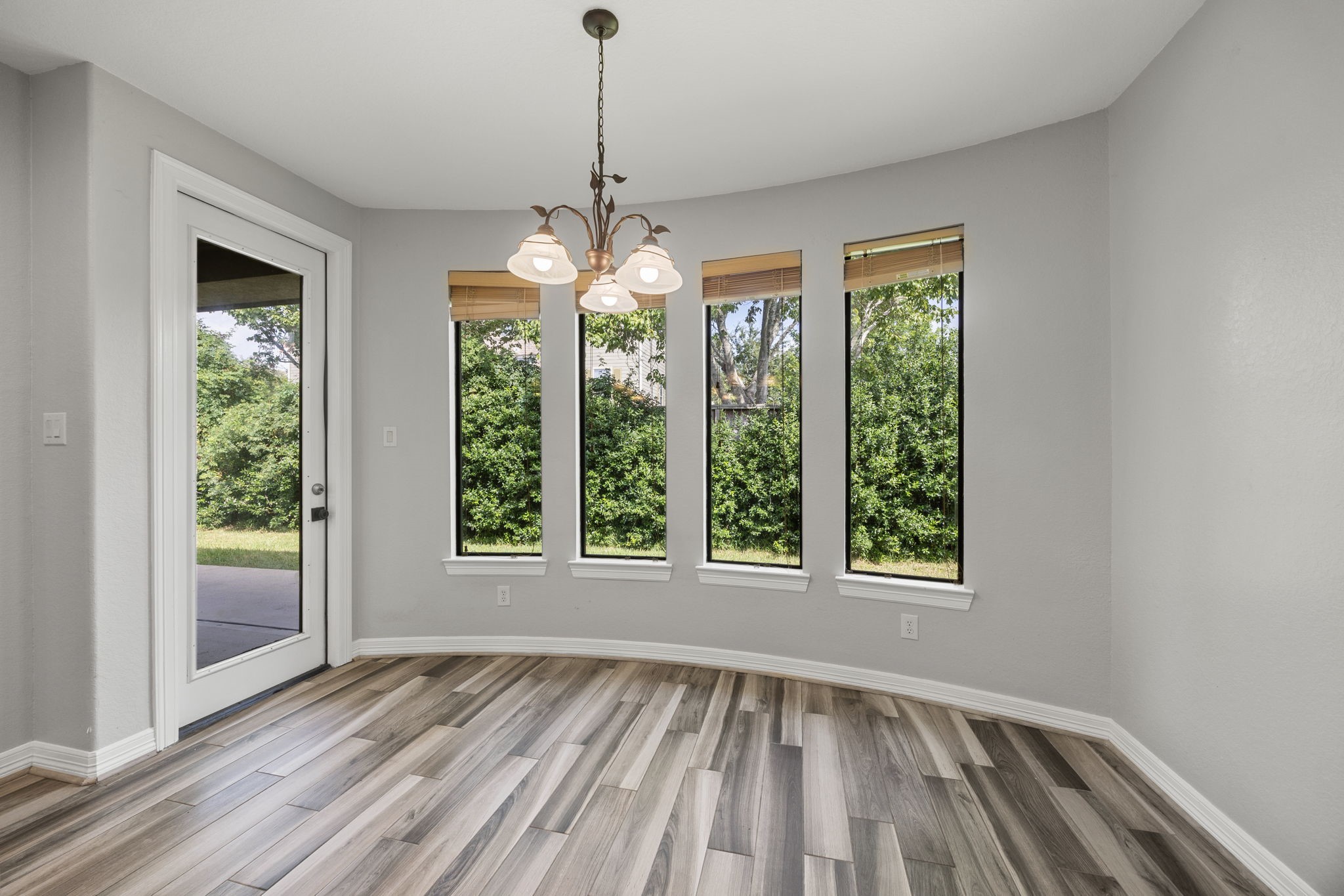 1474 Garden Lakes Drive, Friendswood, TX 77546