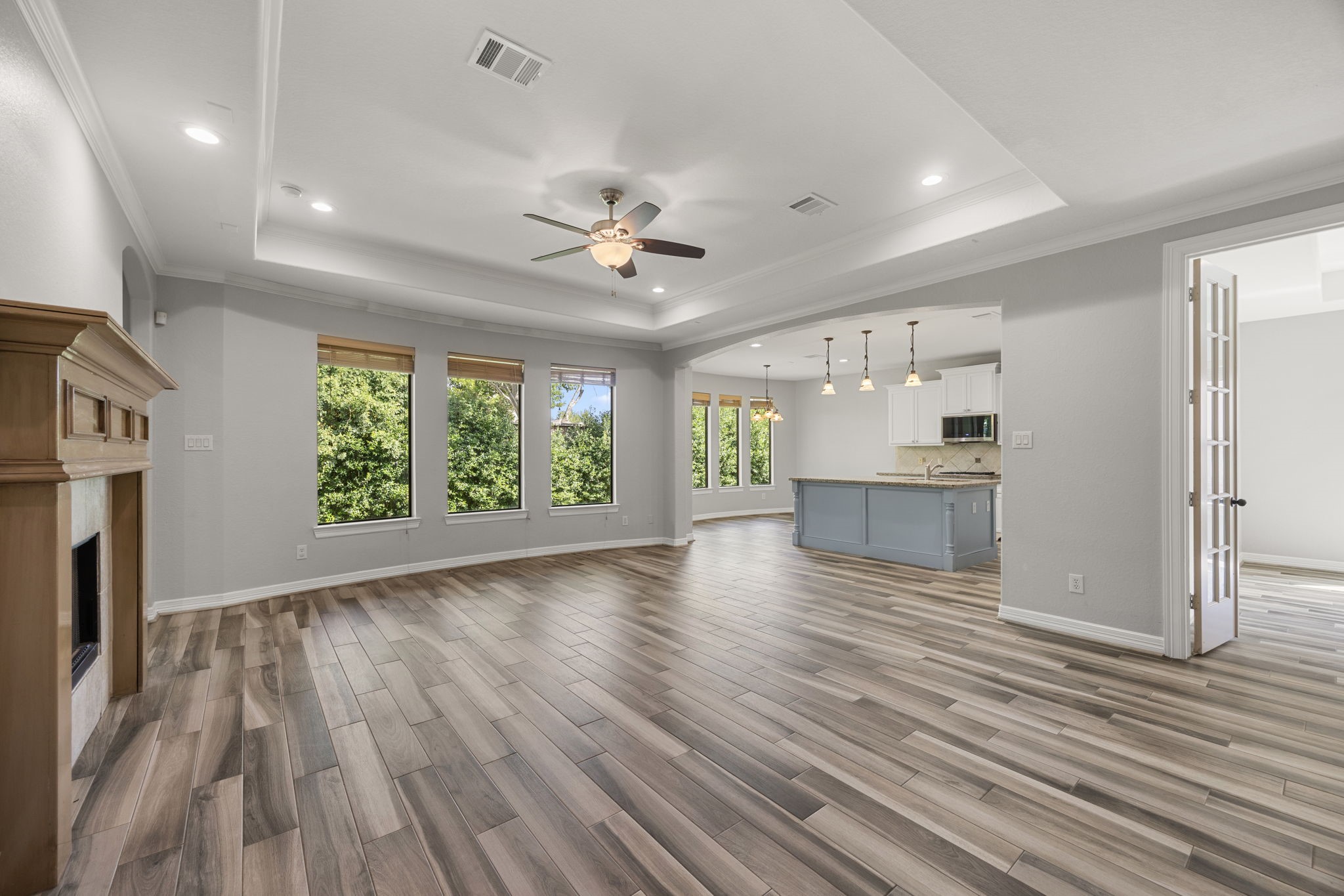 1474 Garden Lakes Drive, Friendswood, TX 77546