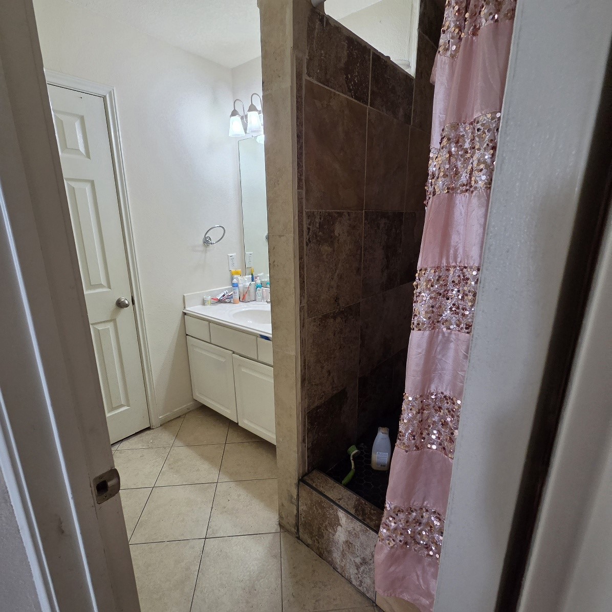 downstairs full bath
