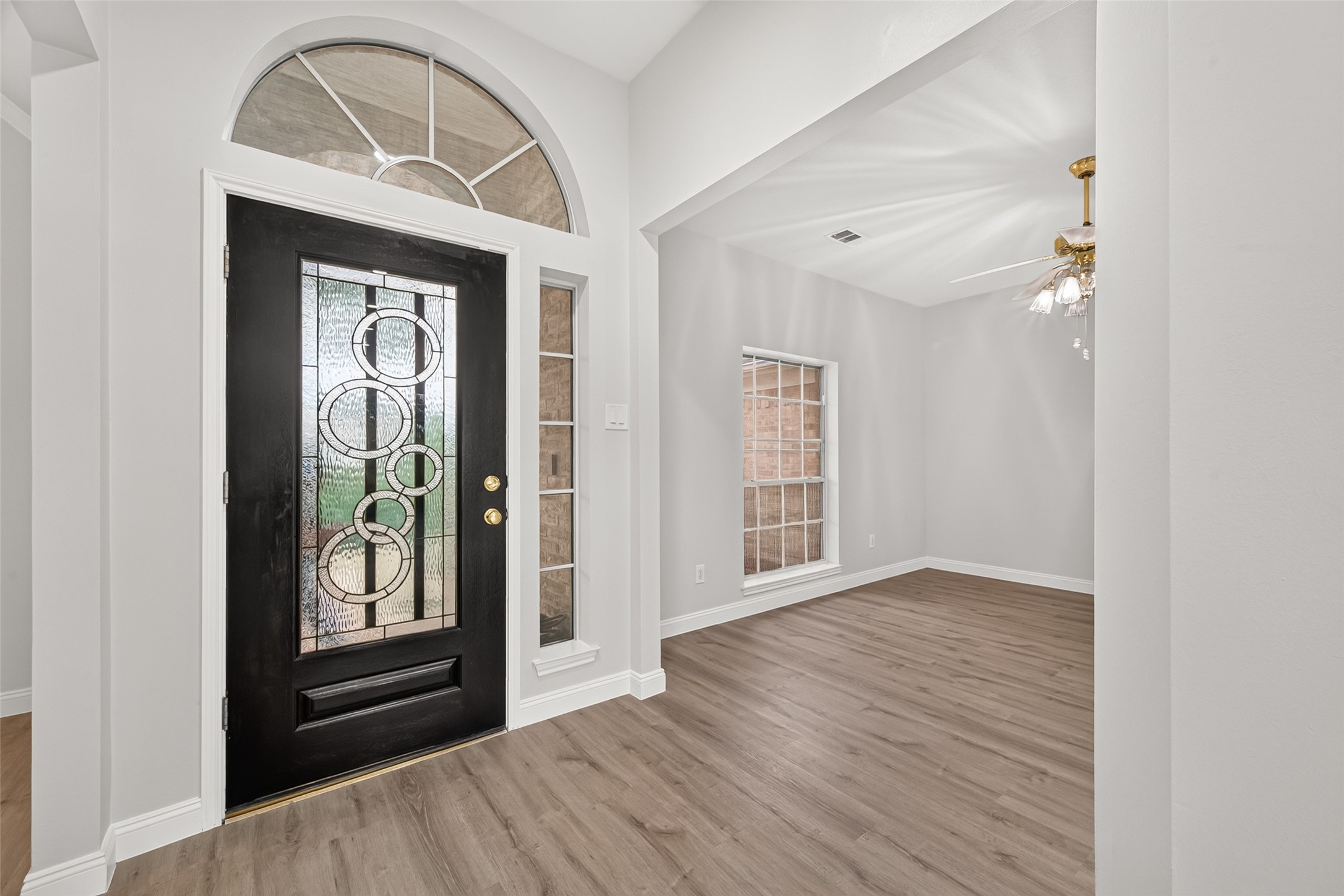 12423 May Laurel Drive, Houston, TX 77014