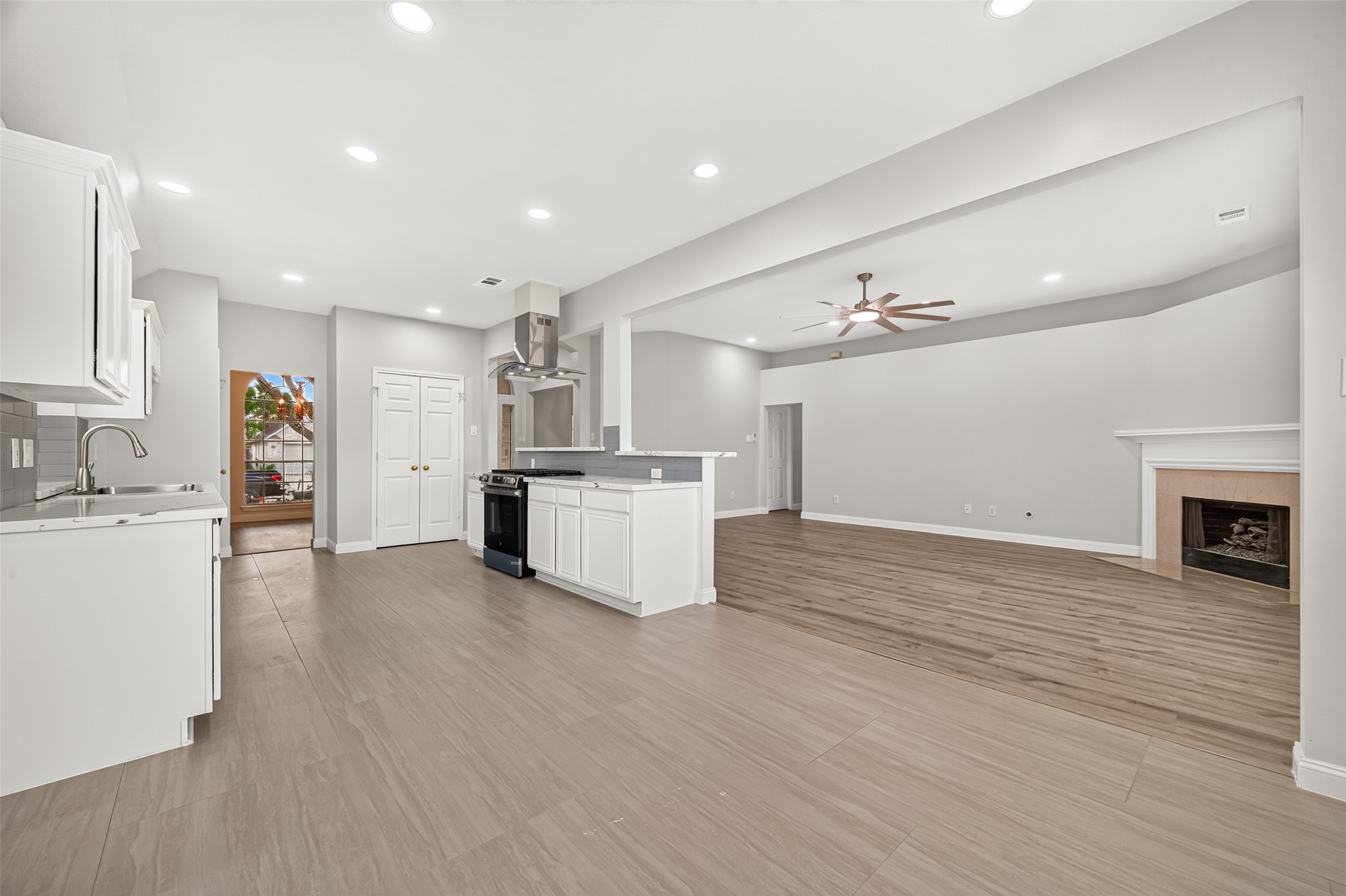 12423 May Laurel Drive, Houston, TX 77014