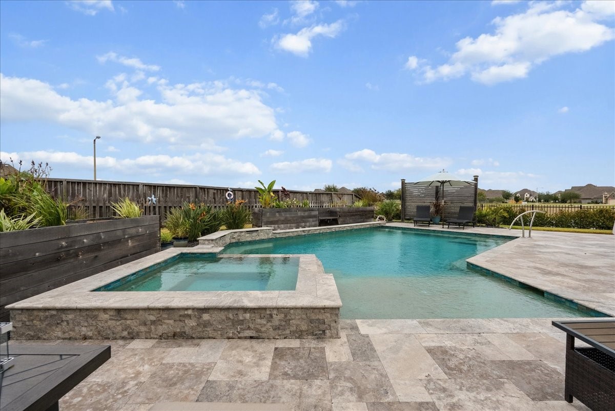 3111 Allendale Cliff Lane, League City, TX 77573