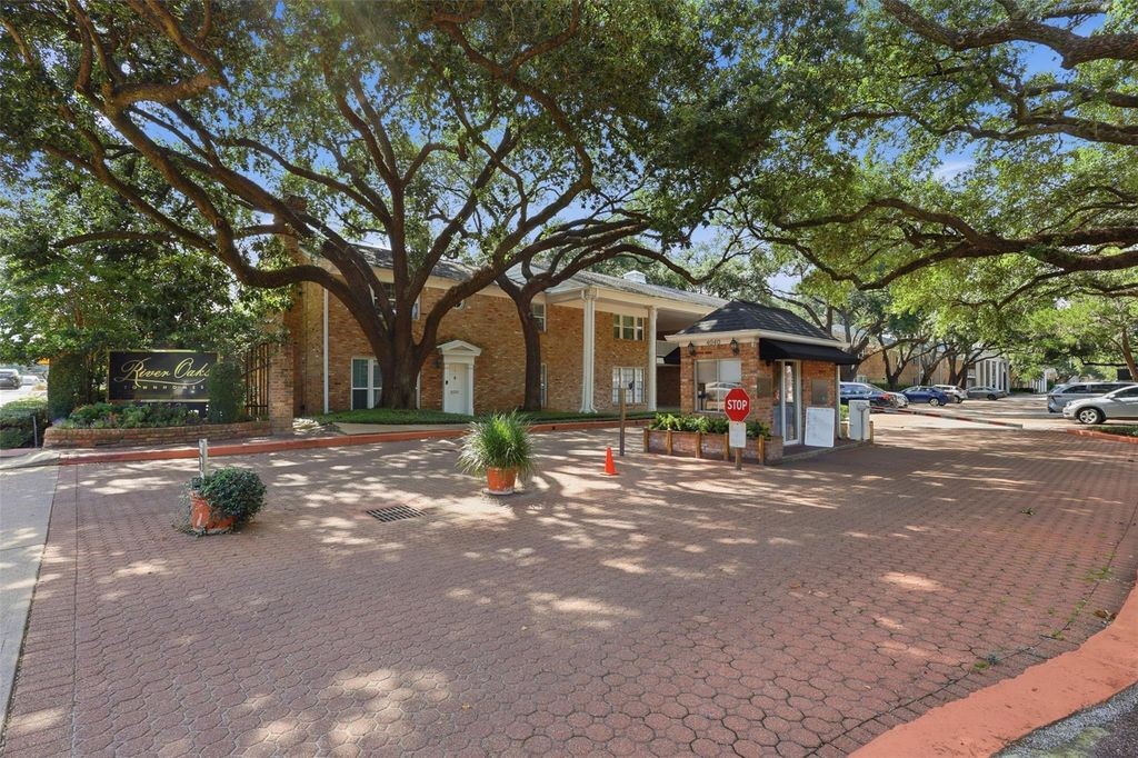 4040 San Felipe Street, #102, Houston, TX 77027