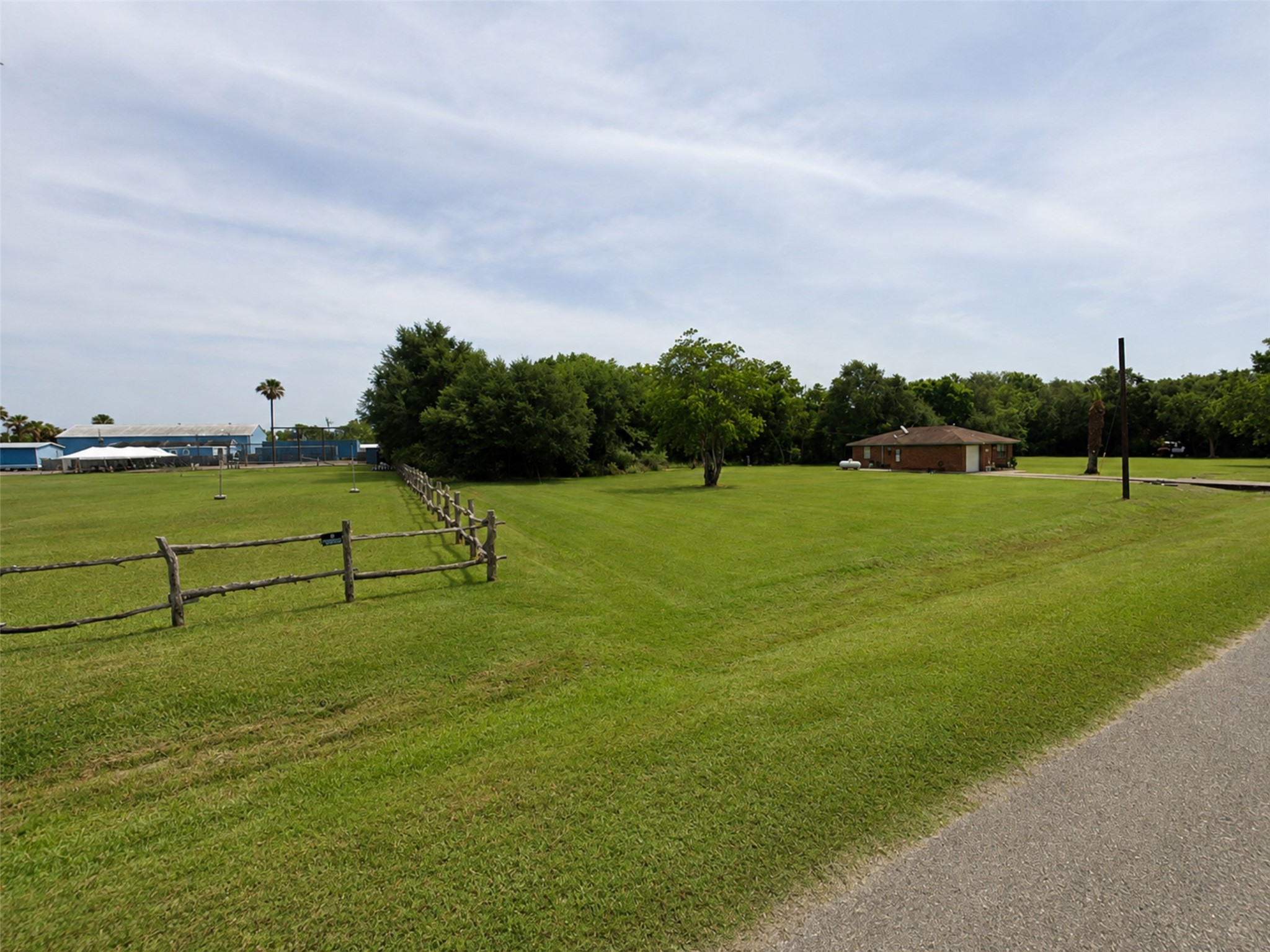 0 Brown Street, Hitchcock, TX 77563