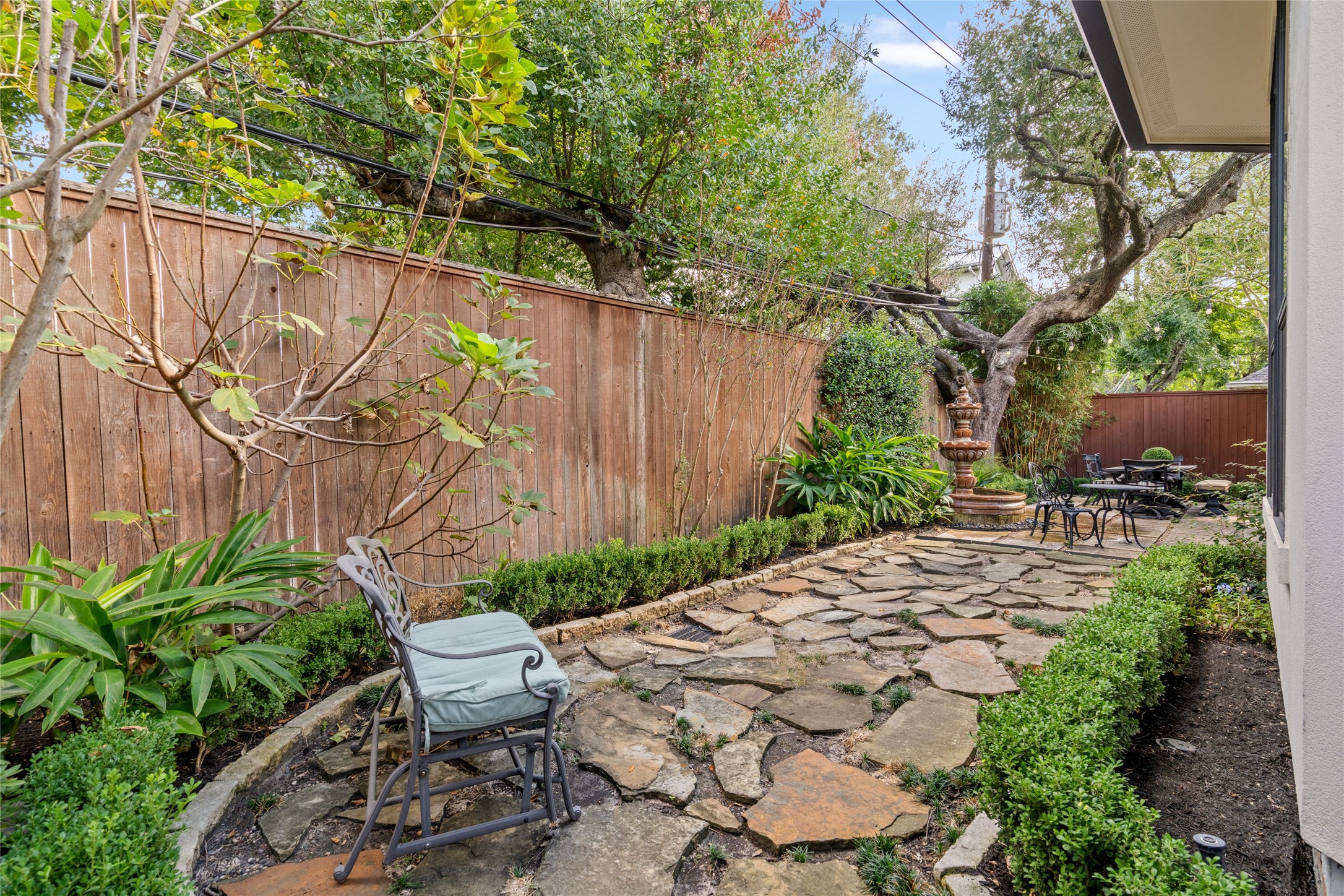 4502 Merrie Lane, Bellaire, TX 77401