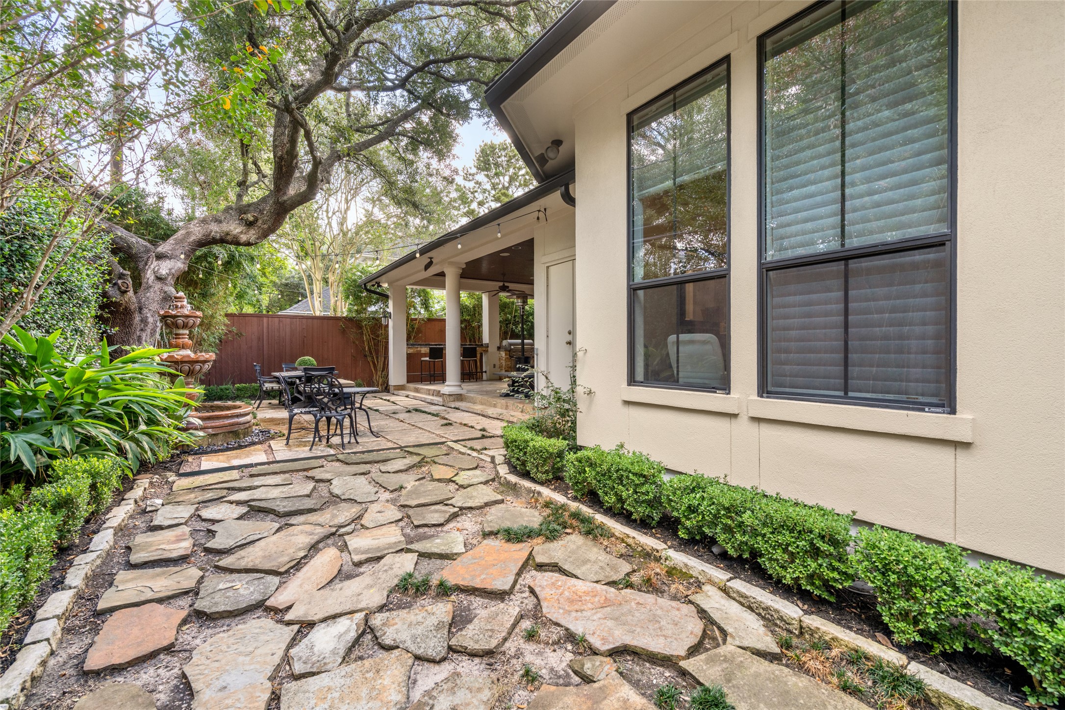 4502 Merrie Lane, Bellaire, TX 77401