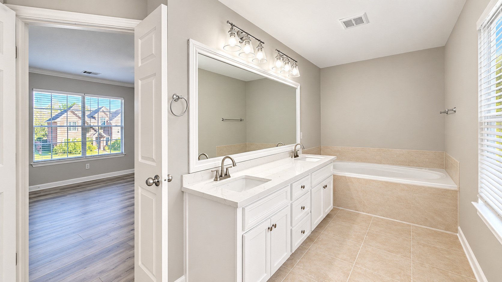 1406 Forest Hollow Drive, Missouri City, TX 77459