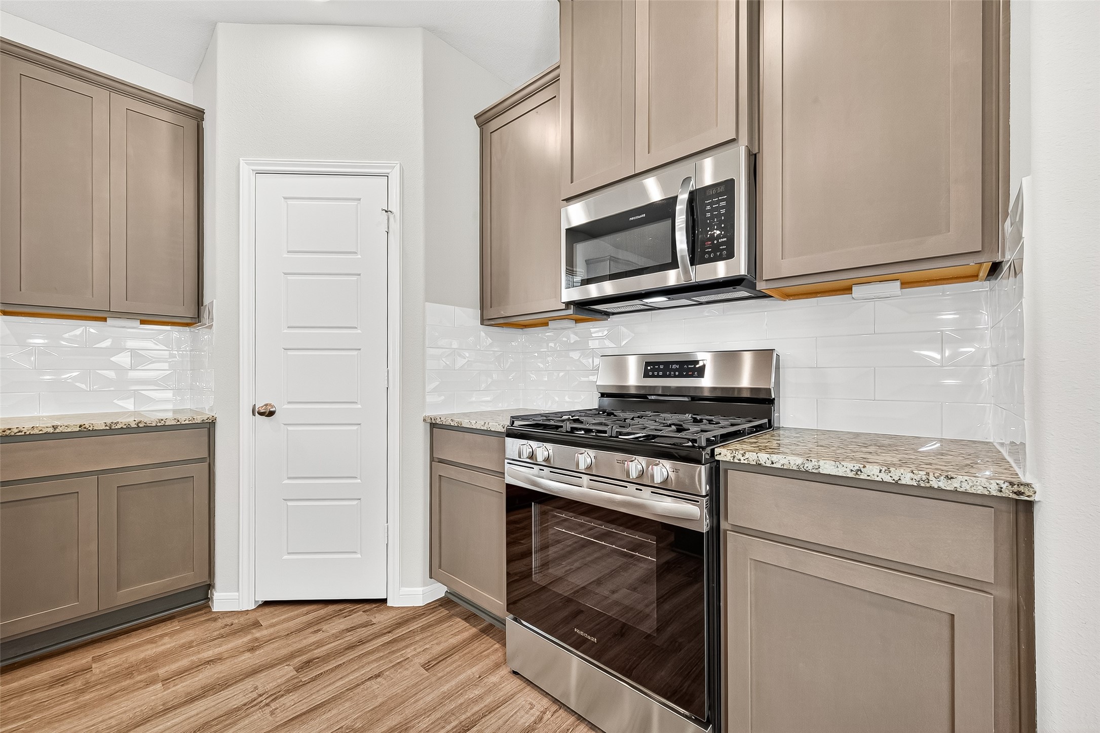 9987 Enclave Grove Street, Willis, TX 77318