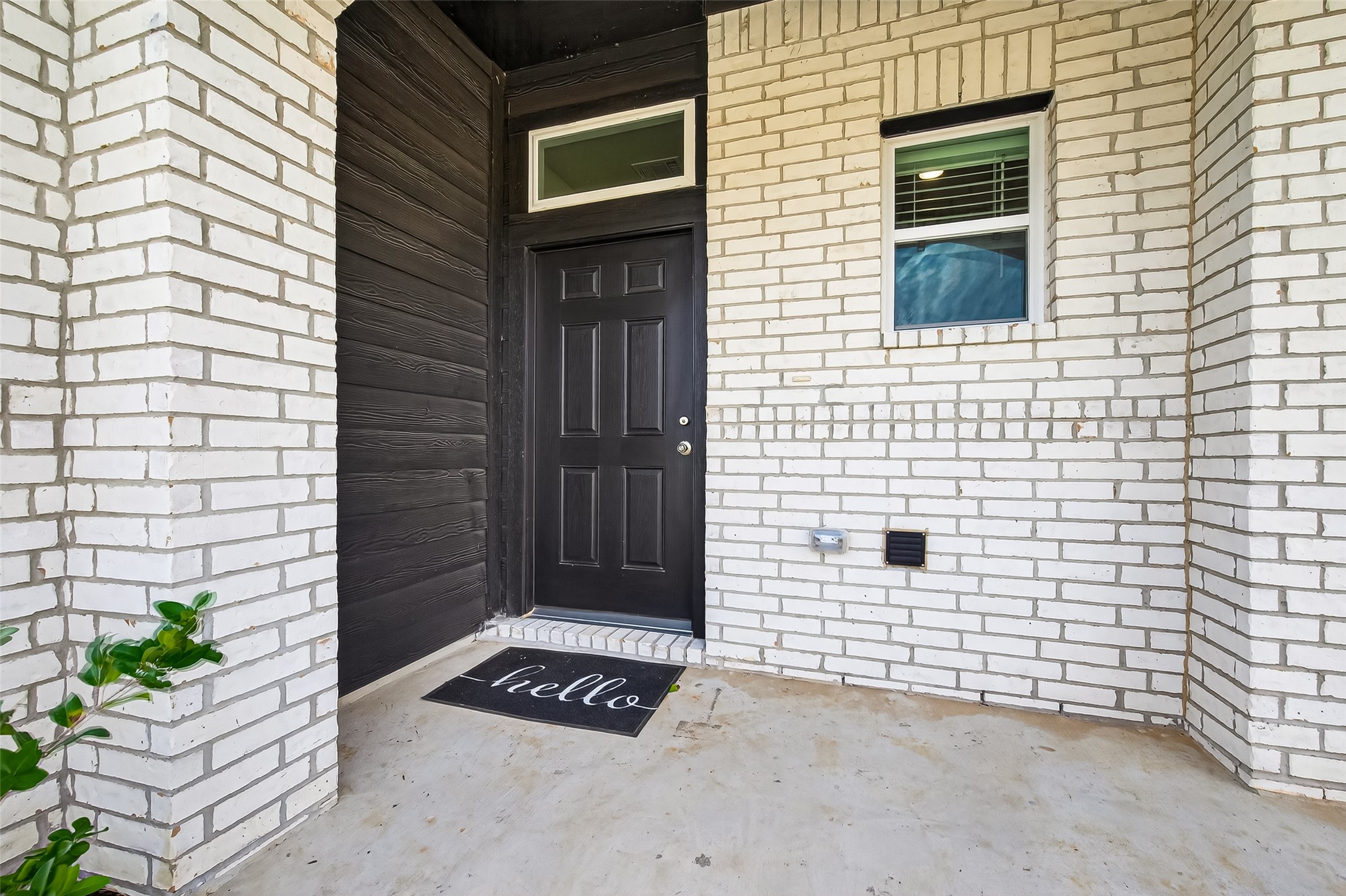9987 Enclave Grove Street, Willis, TX 77318