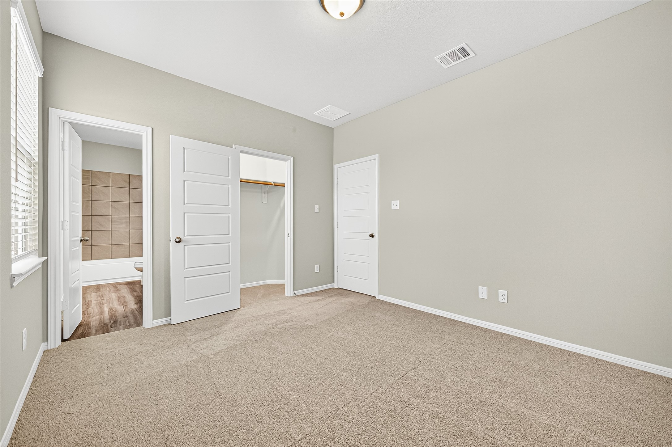 9987 Enclave Grove Street, Willis, TX 77318