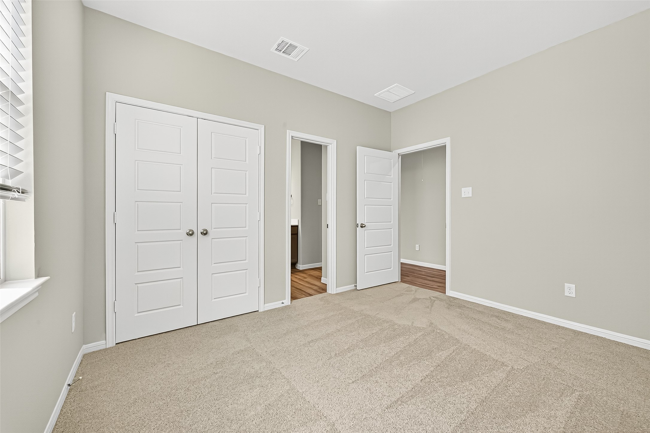 9987 Enclave Grove Street, Willis, TX 77318
