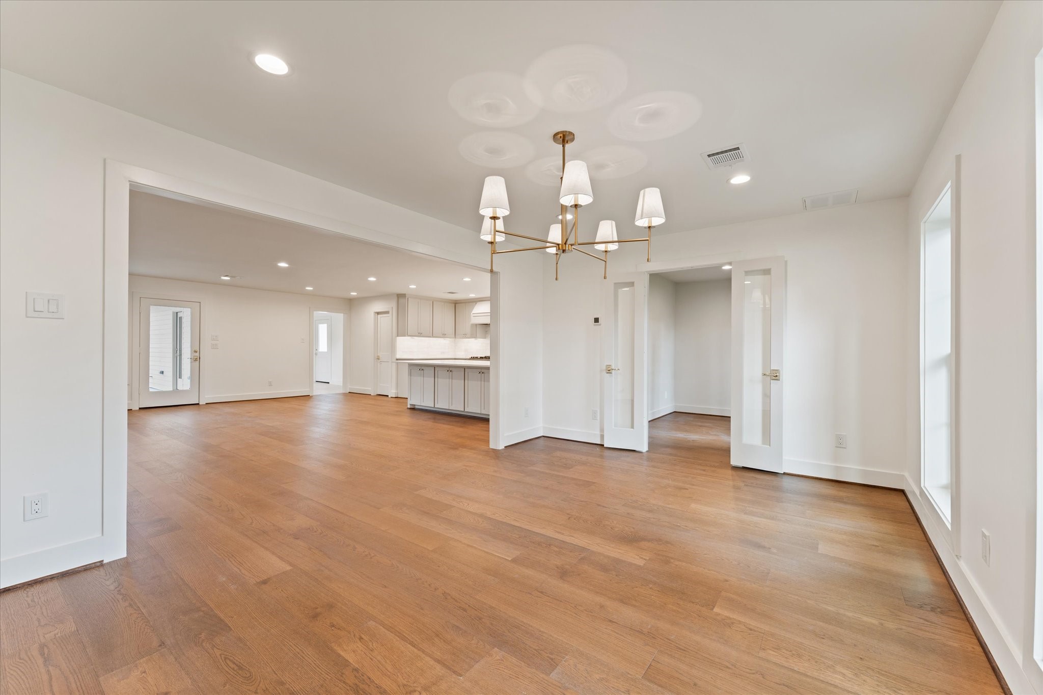 1116 Cheshire Lane, Houston, TX 77018