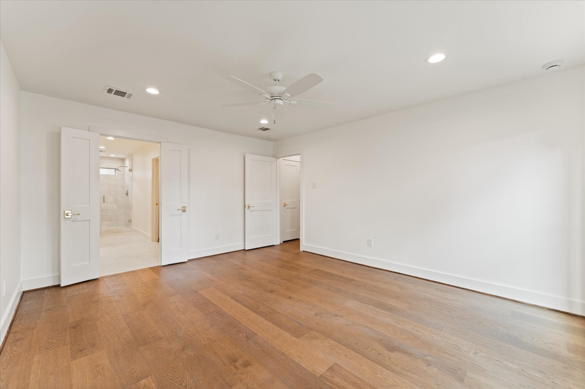 1116 Cheshire Lane, Houston, TX 77018