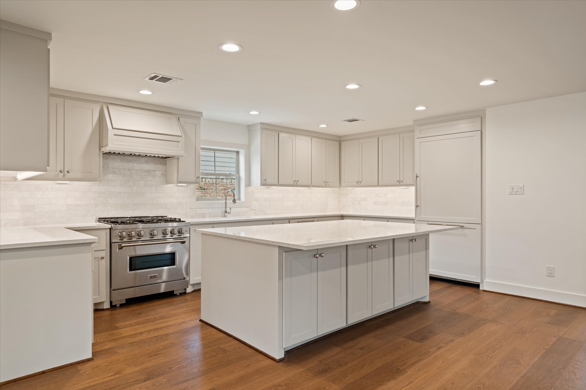 1116 Cheshire Lane, Houston, TX 77018 1116 Cheshire Lane, Houston, TX 77018