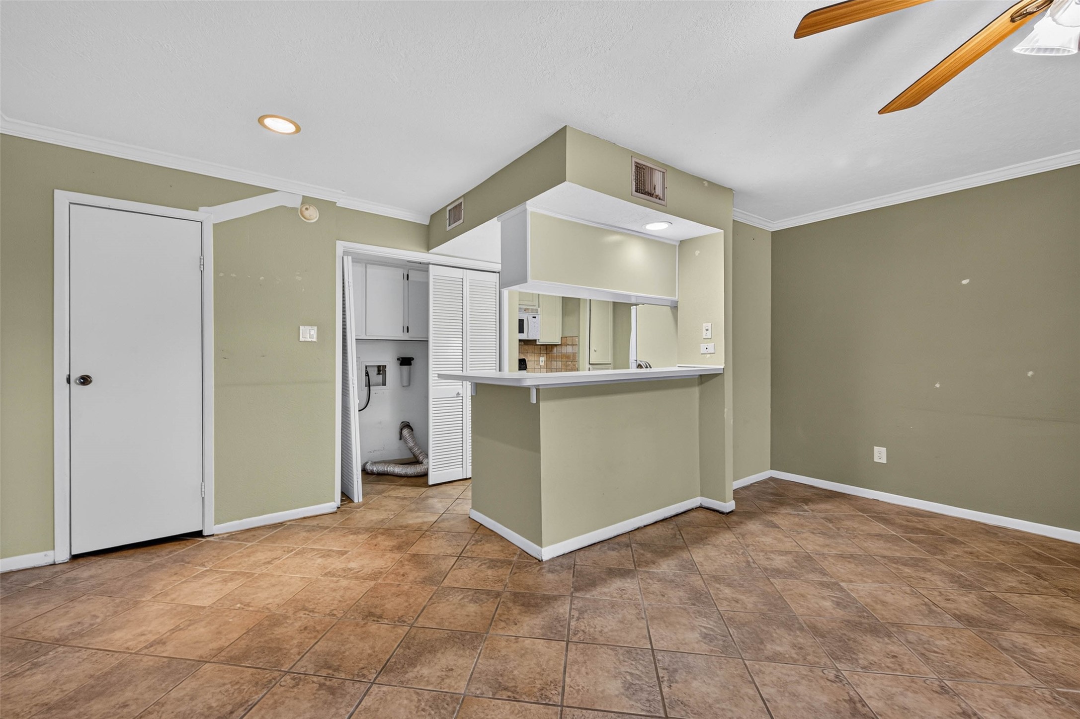 1900 Bay Area Boulevard, #160, Houston, TX 77058 1900 Bay Area Boulevard, #160, Houston, TX 77058