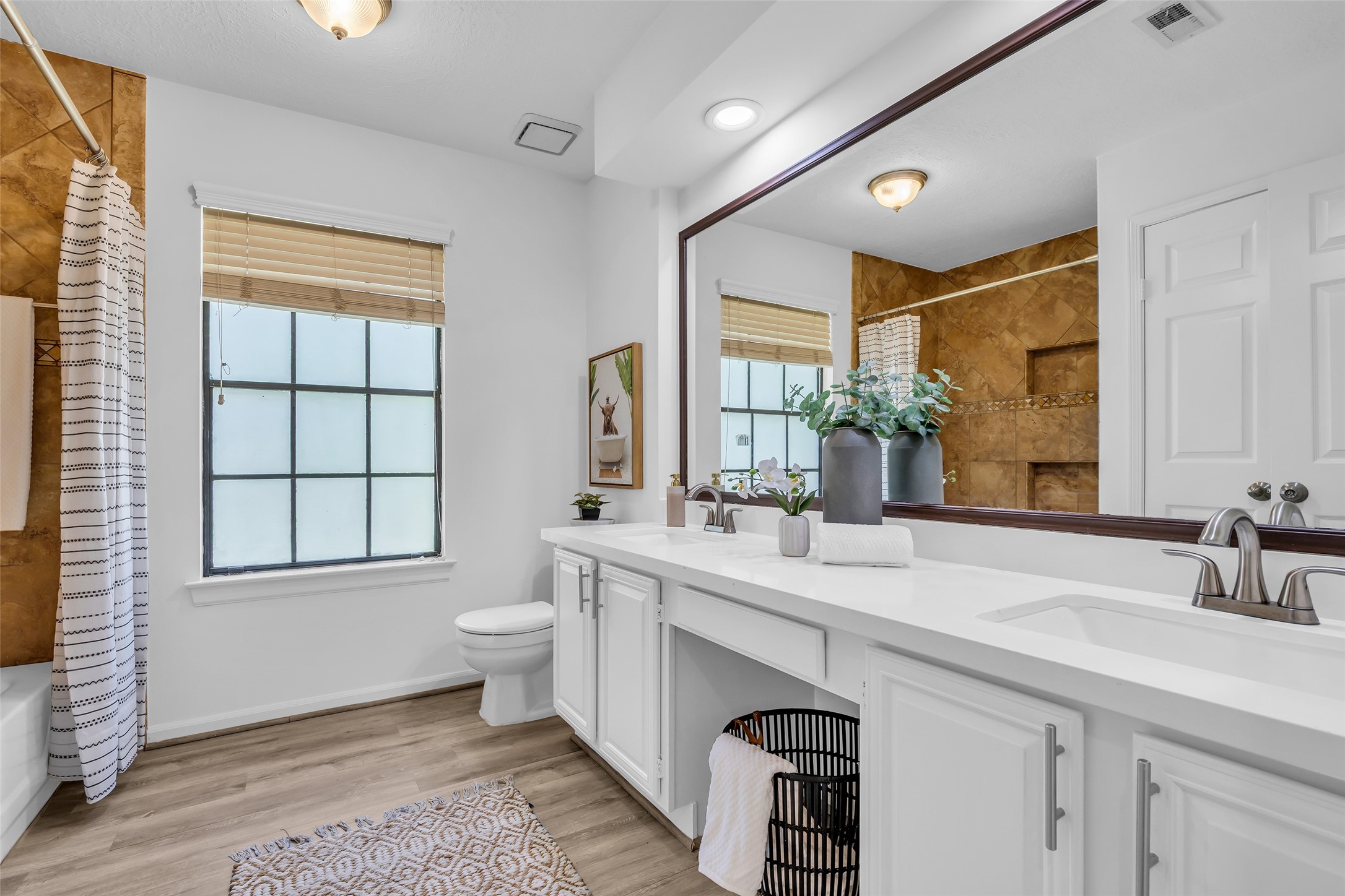 Secondary Bathroom