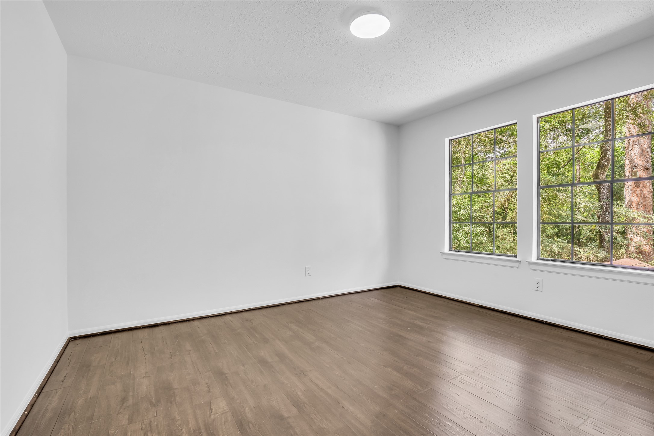 Secondary bedroom 2