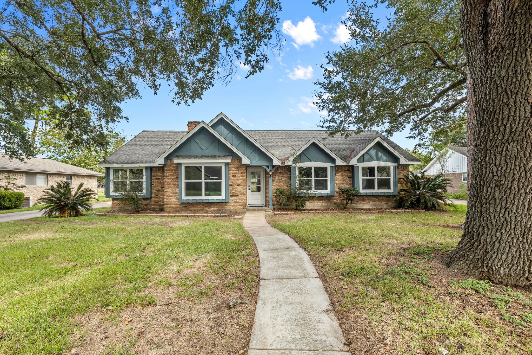 1805 Laurel Oaks Drive, Richmond, TX 77469