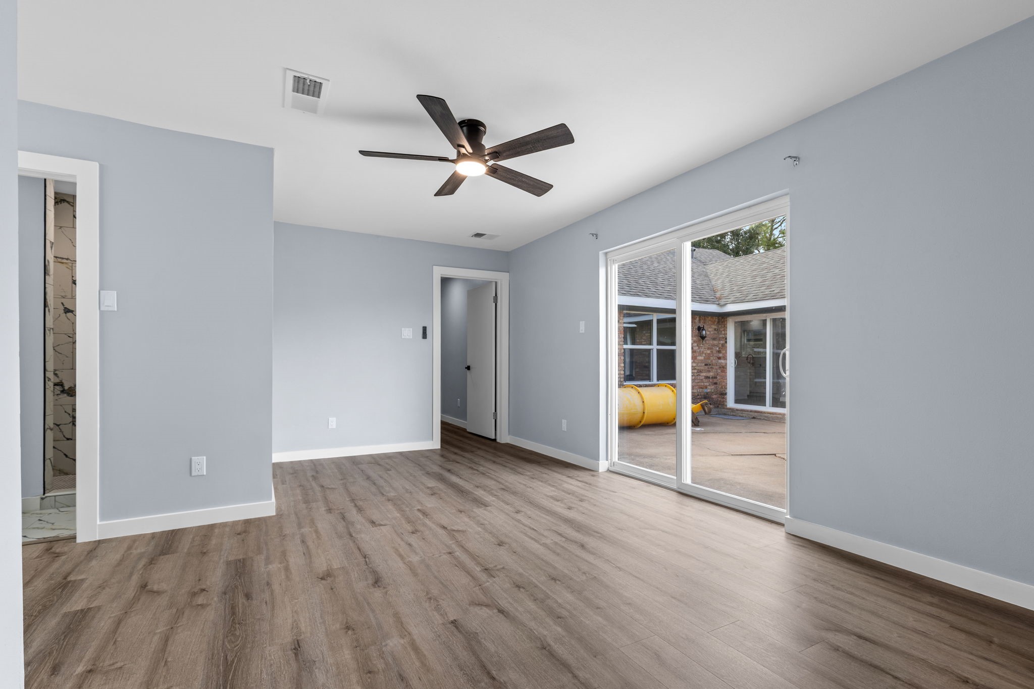 1805 Laurel Oaks Drive, Richmond, TX 77469