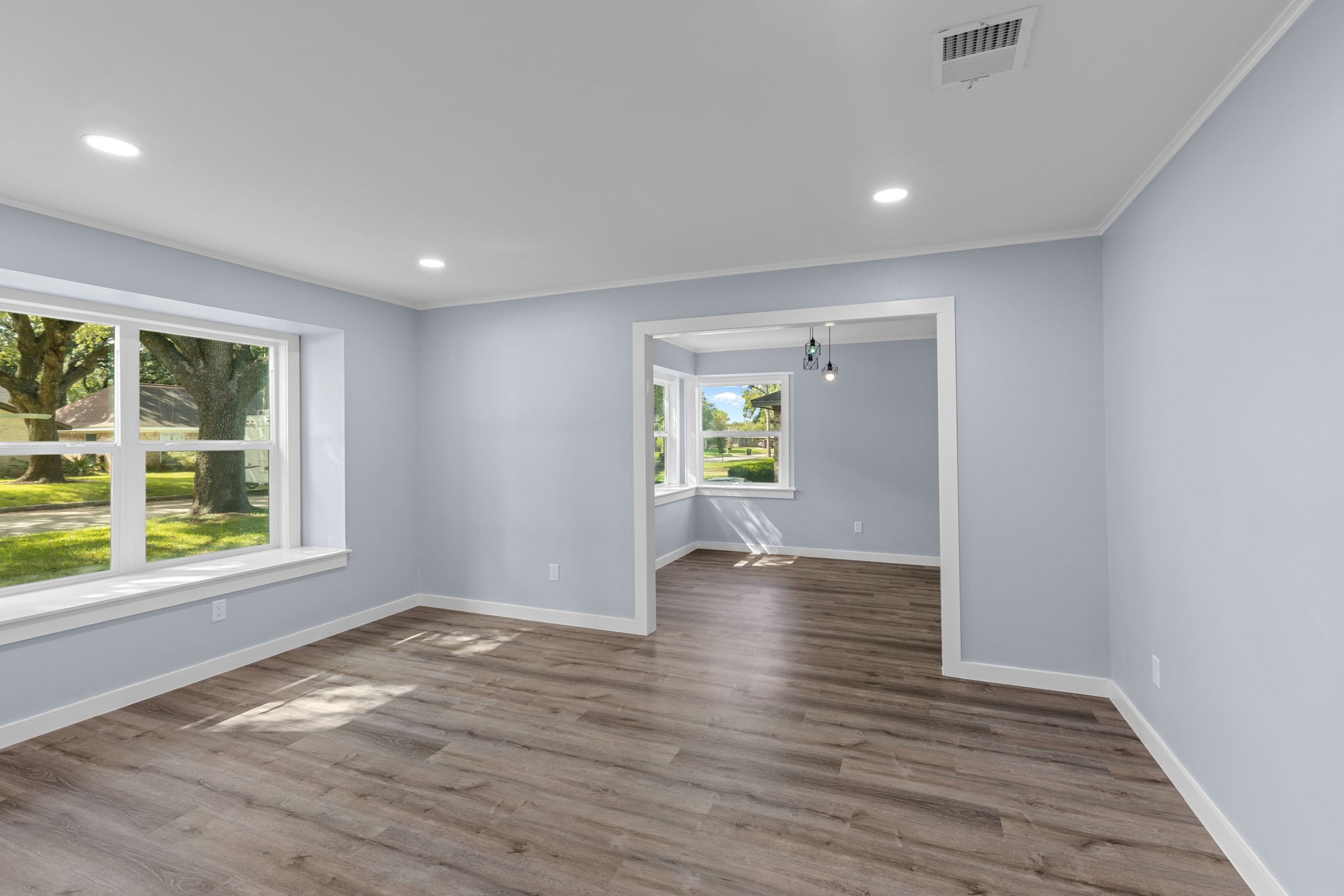1805 Laurel Oaks Drive, Richmond, TX 77469