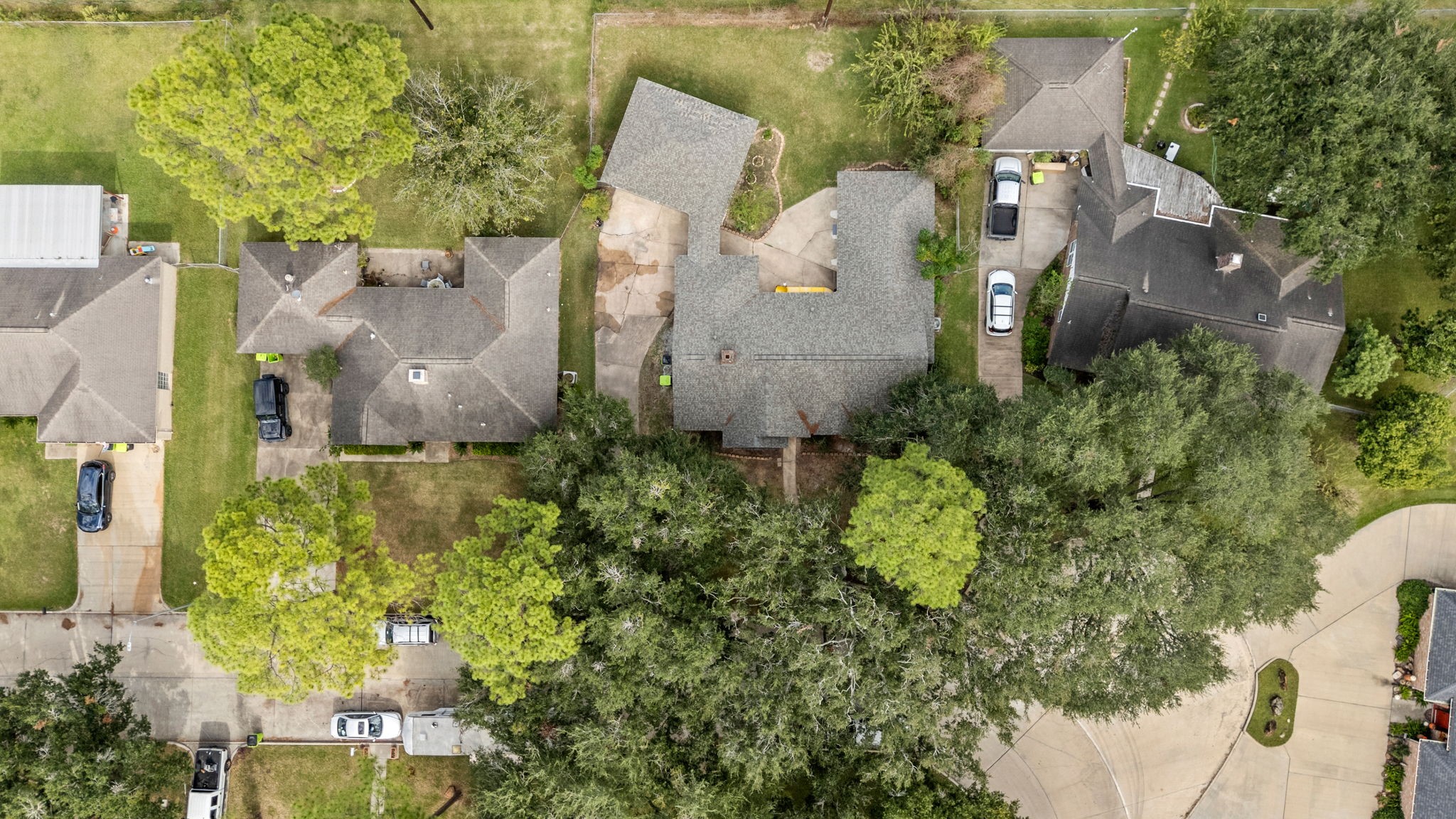 1805 Laurel Oaks Drive, Richmond, TX 77469
