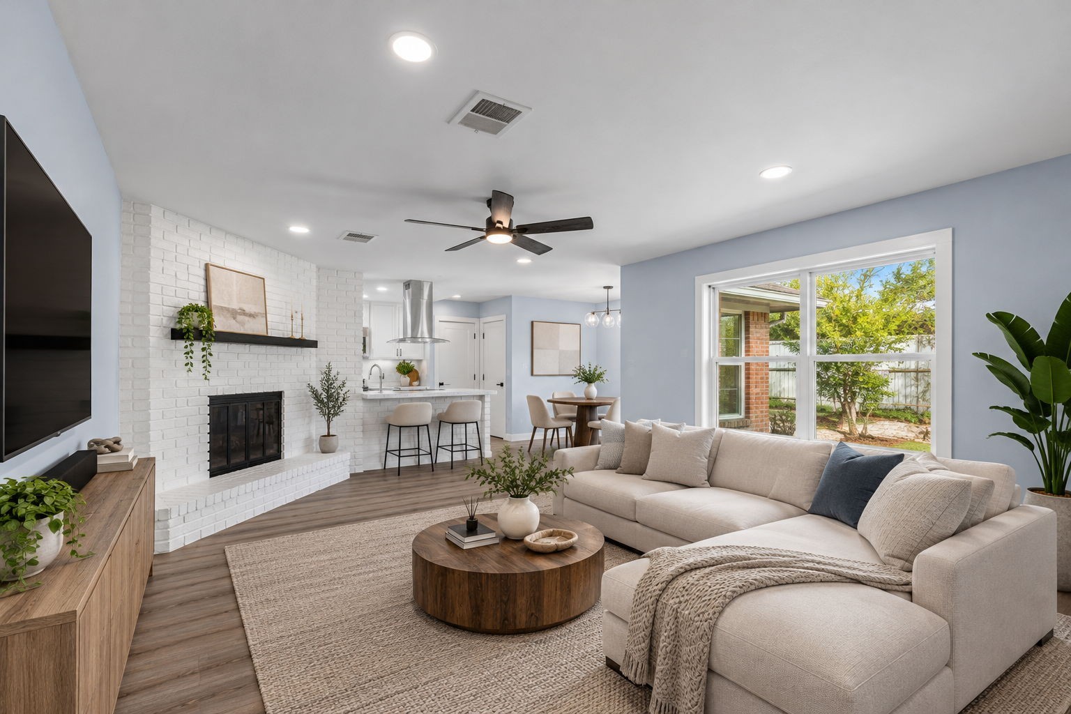 1805 Laurel Oaks Drive, Richmond, TX 77469