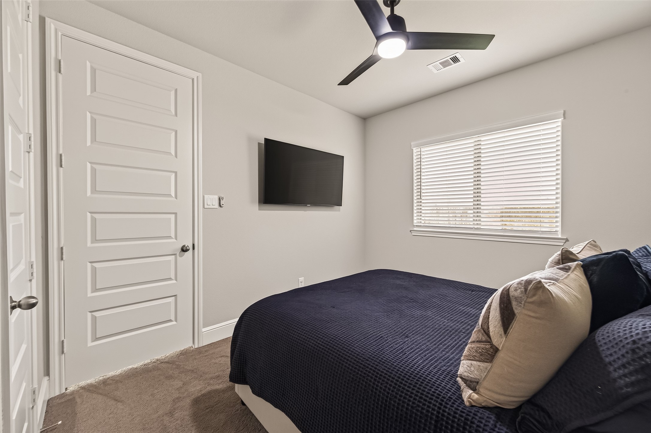 9206 Bluestem Court, Manvel, TX 77578