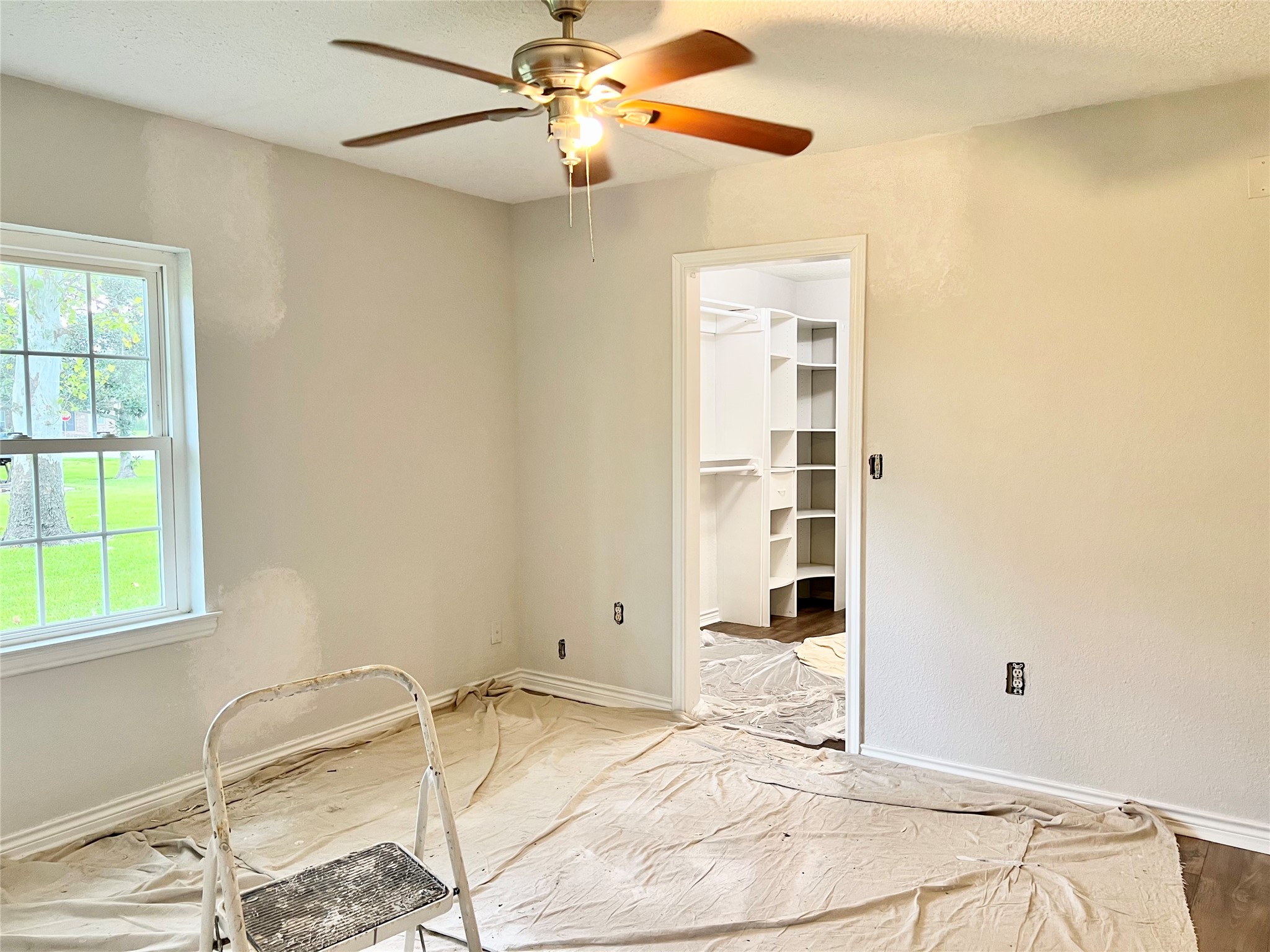 Interior panting and touchups have just been completed professionally.