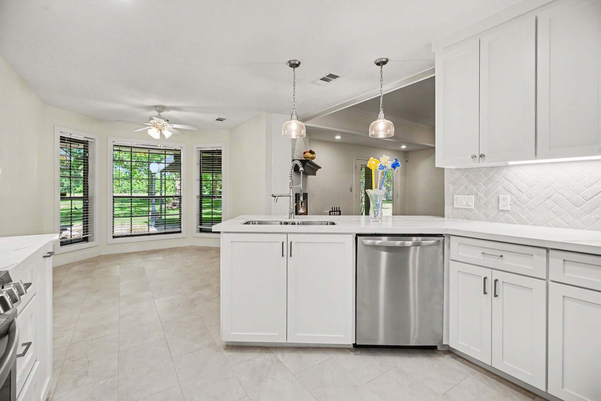 Updated Kitchen with Custom Cabinets Updated Kitchen with Custom Cabinets