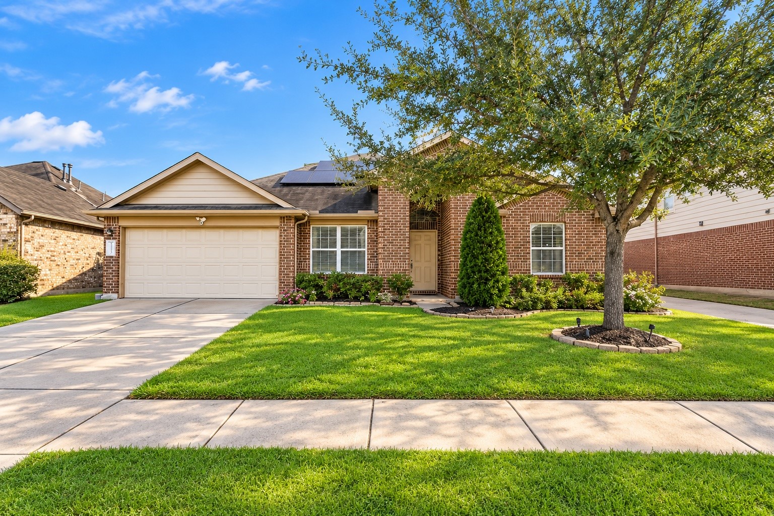 Welcome to this beautifully maintained, fully furnished single-story residence featuring four bedrooms, three bathrooms, a spacious floor plan, and a two-car garage. Welcome to this beautifully maintained, fully furnished single-story residence featuring four bedrooms, three bathrooms, a spacious floor plan, and a two-car garage.