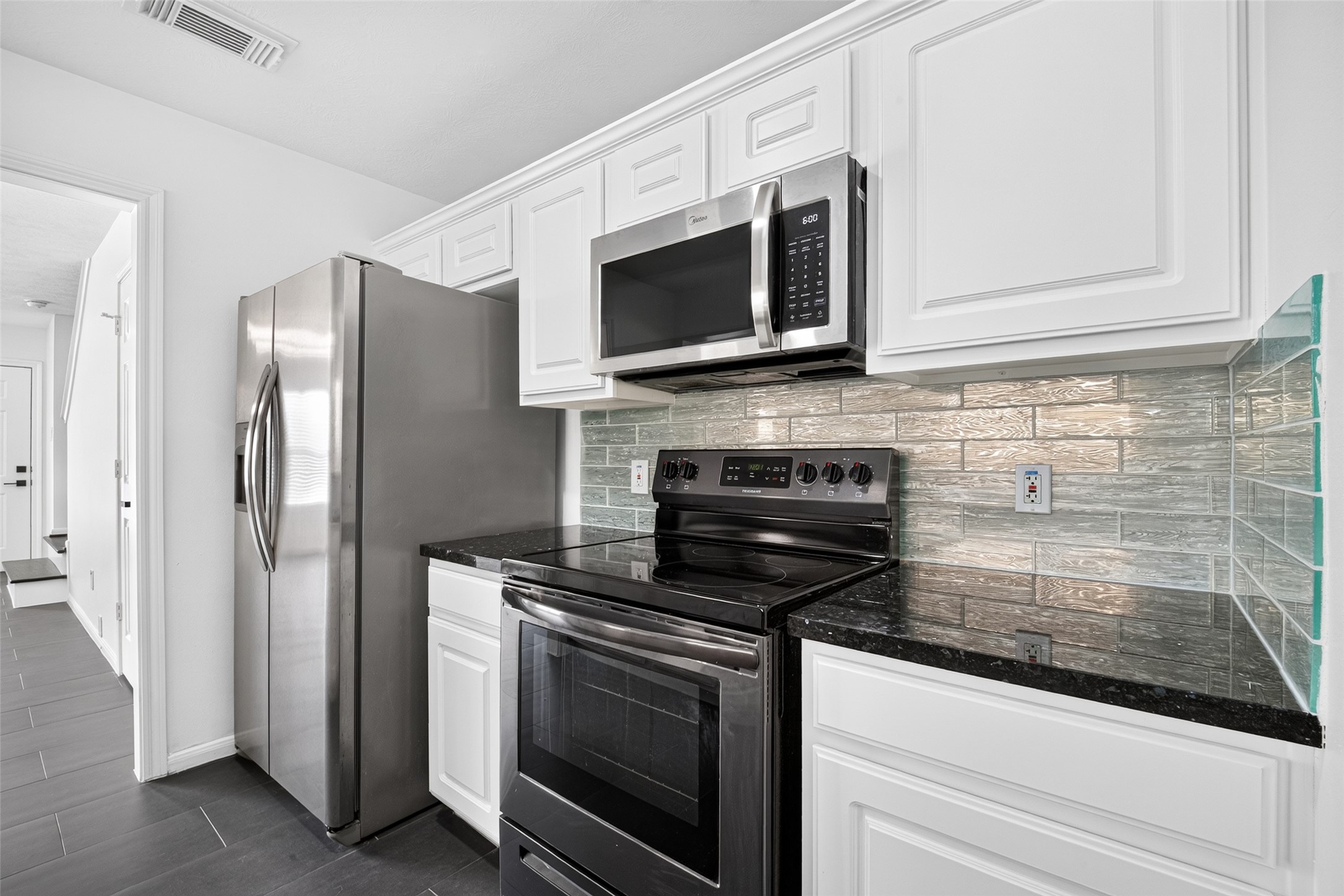 1214 Cleveland Street, Houston, TX 77019