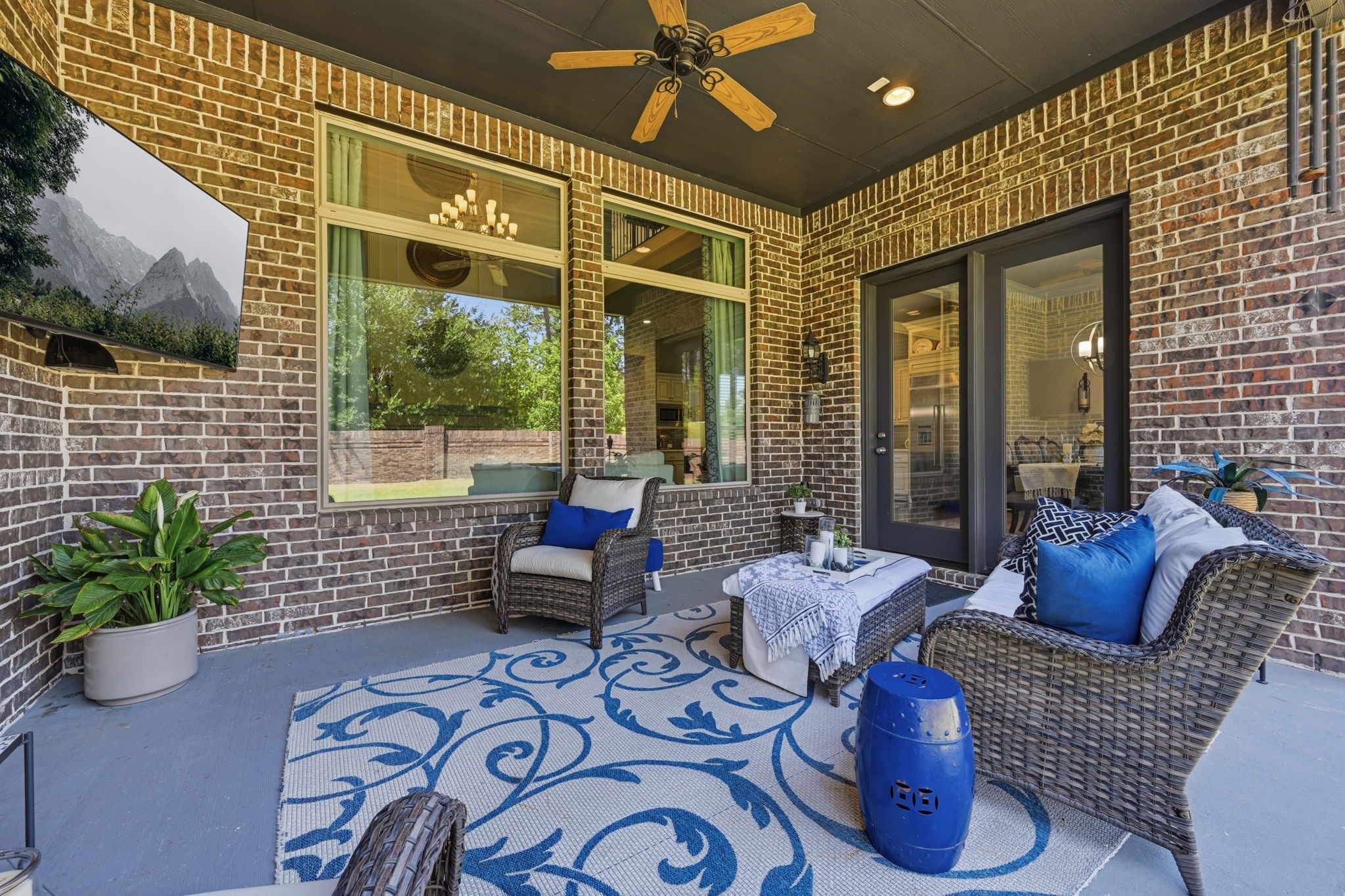4043 Woodland Meadow Drive, Spring, TX 77386