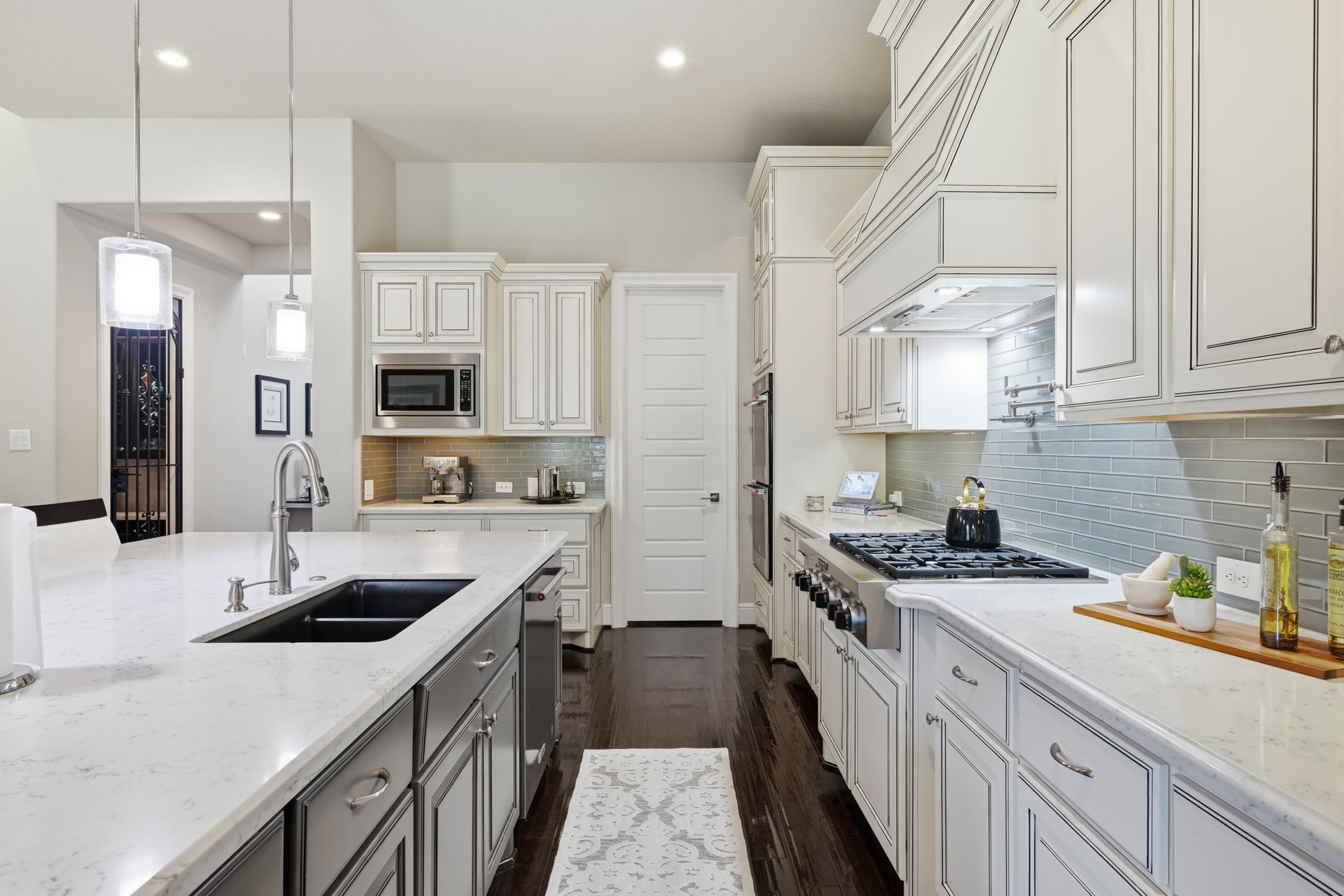 4043 Woodland Meadow Drive, Spring, TX 77386