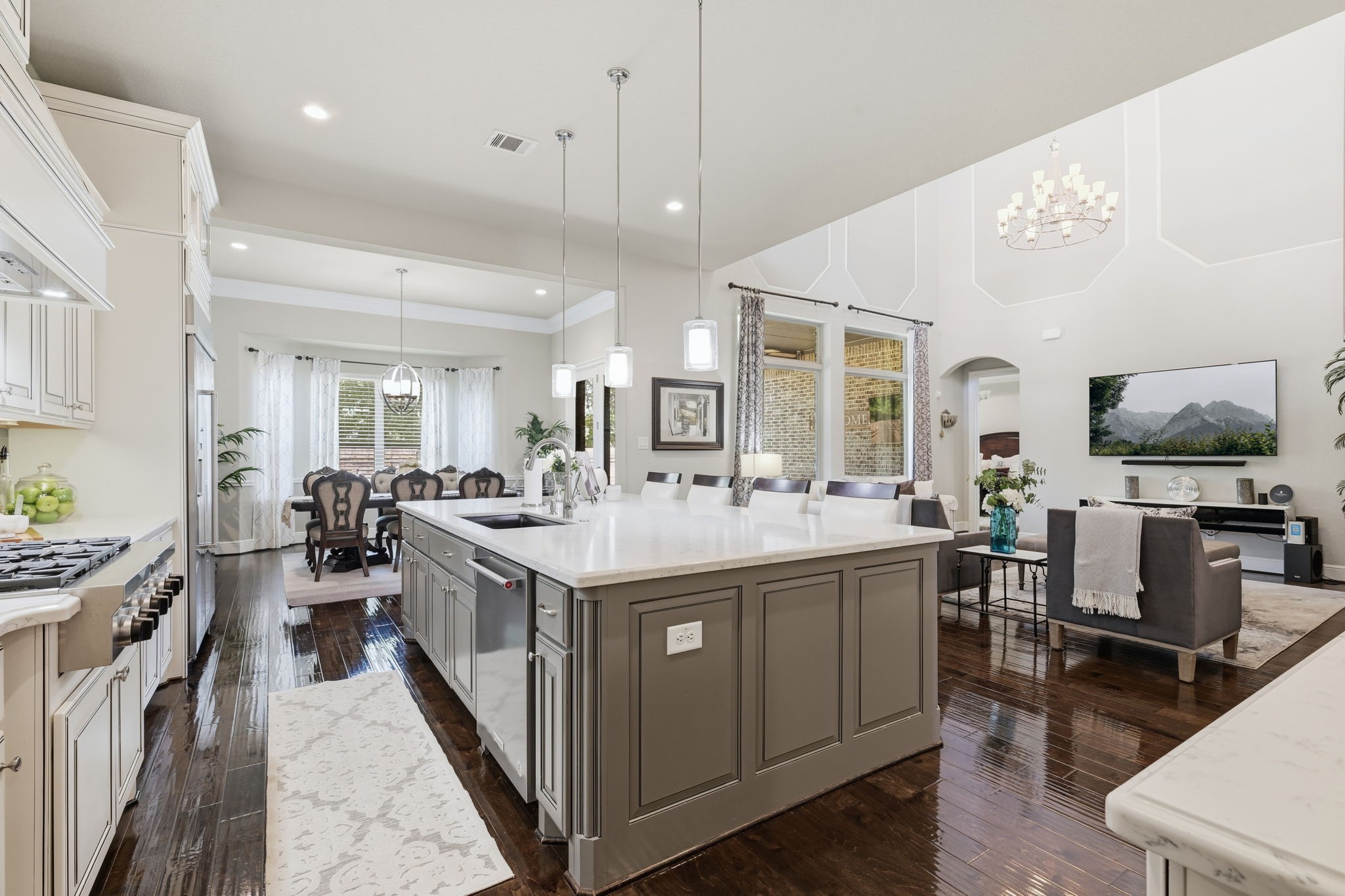 4043 Woodland Meadow Drive, Spring, TX 77386