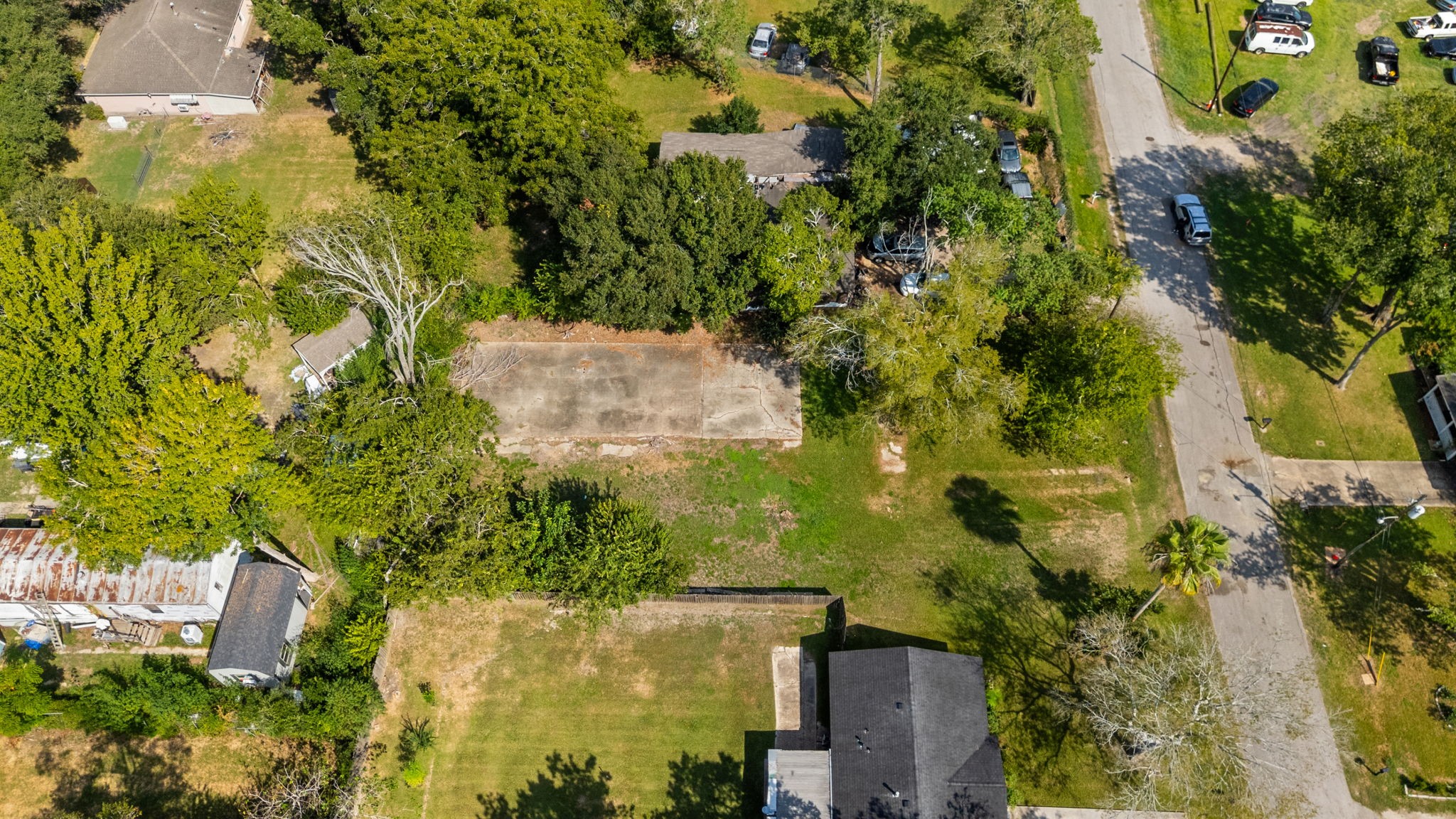 212 Woodward Street, Alvin, TX 77511