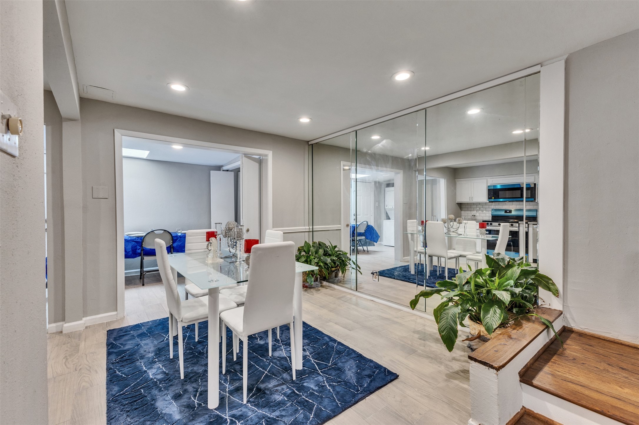 2513 MARILEE LANE, Houston, TX 77057