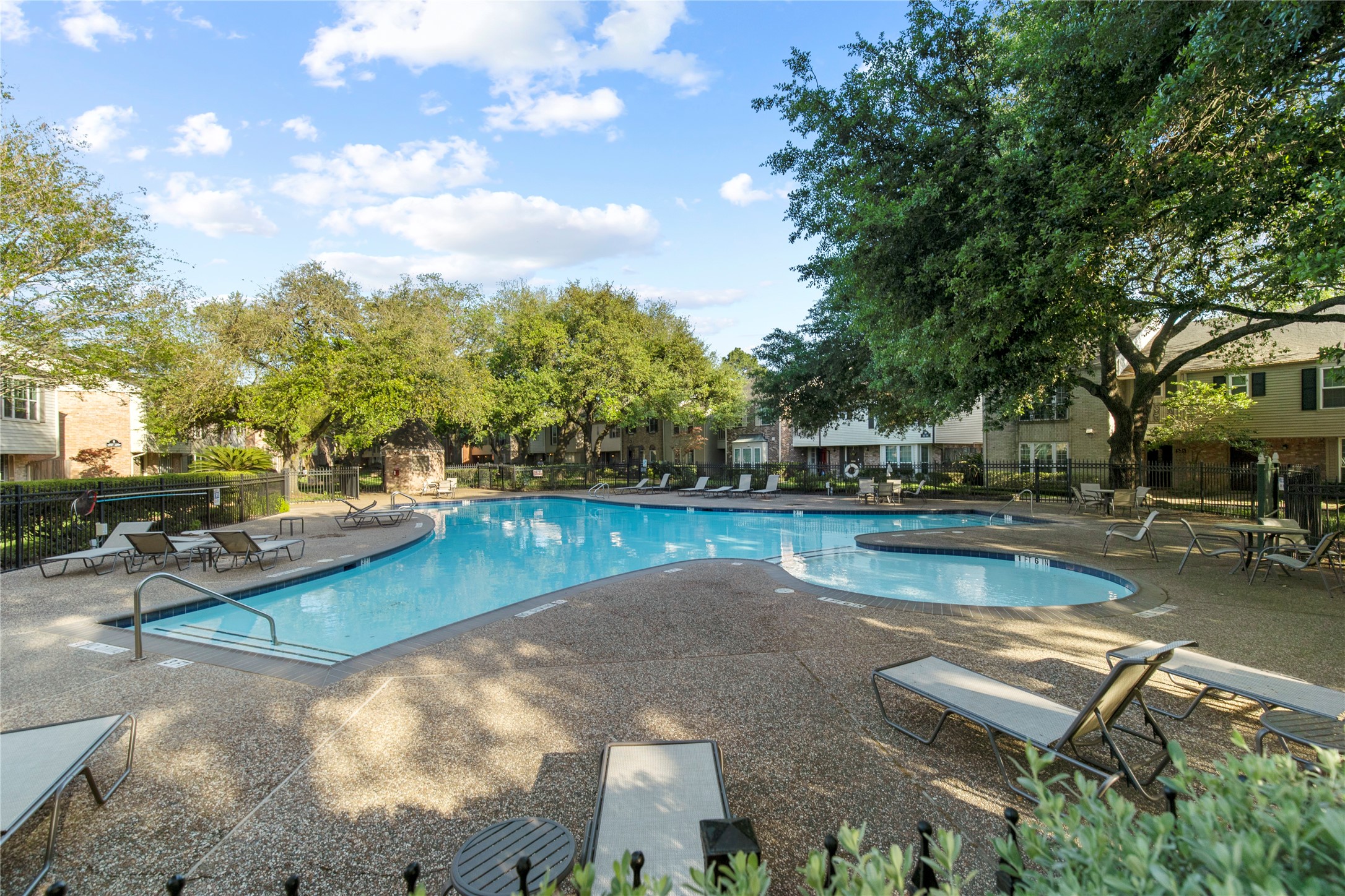 13010 Trail Hollow Drive, #3010, Houston, TX 77079