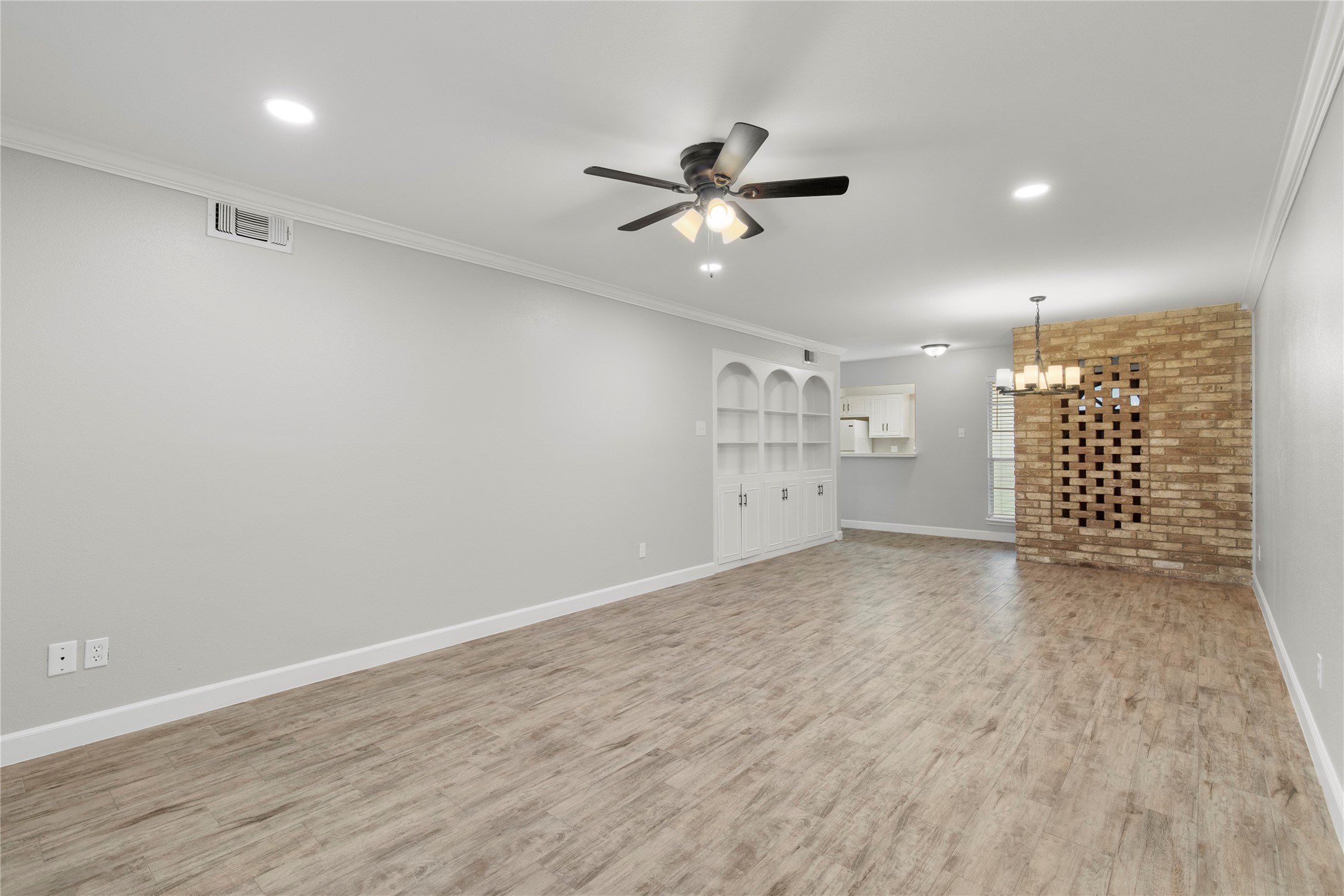 13010 Trail Hollow Drive, #3010, Houston, TX 77079